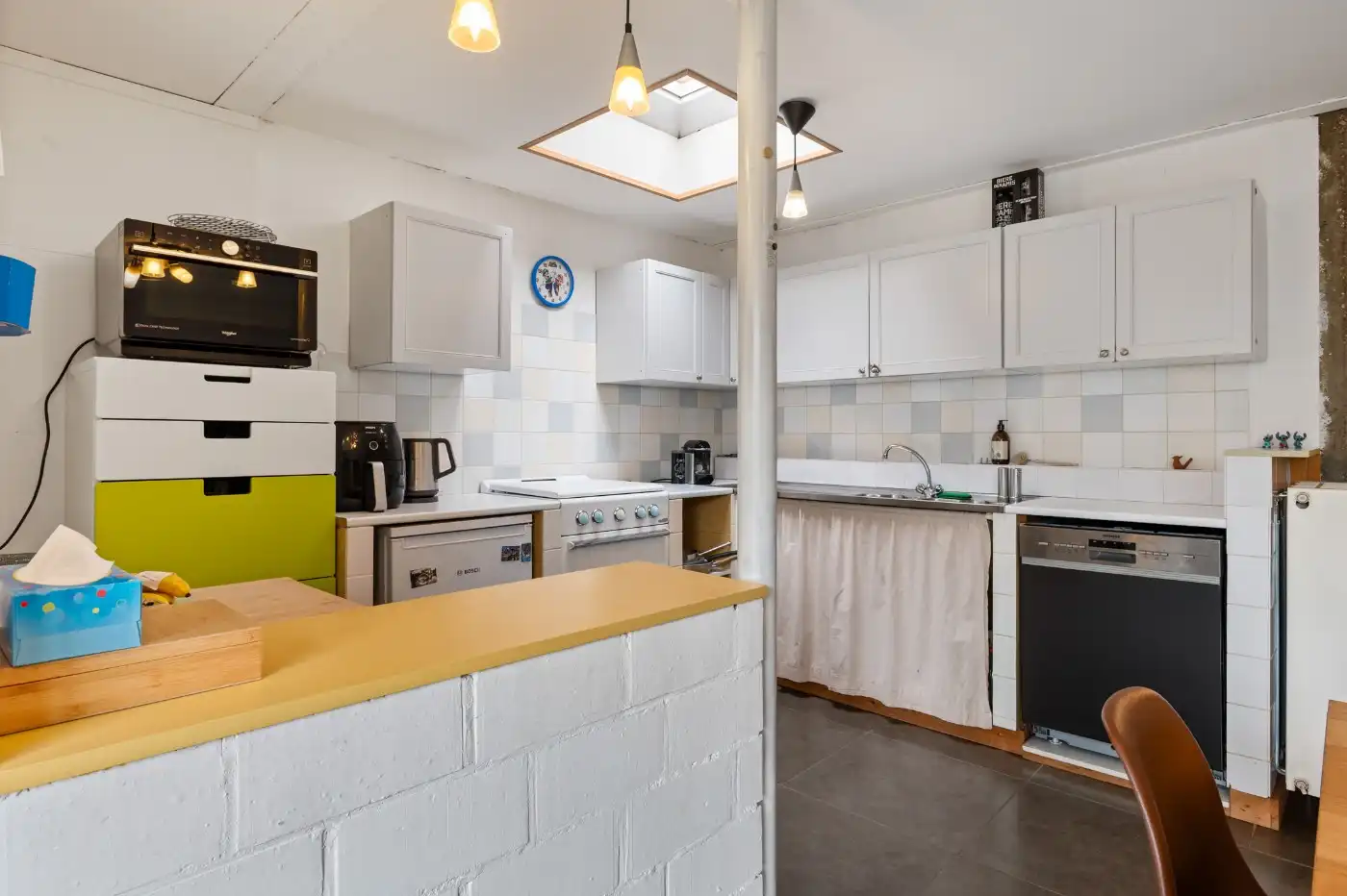 Centraal gelegen, ruime woning met 3 slpk. en tuin foto 9