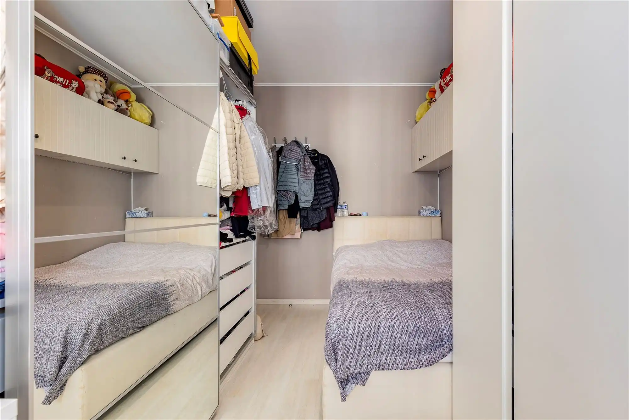 Ruim 2 slaapkamer appartement met ruim zuidterras foto 15