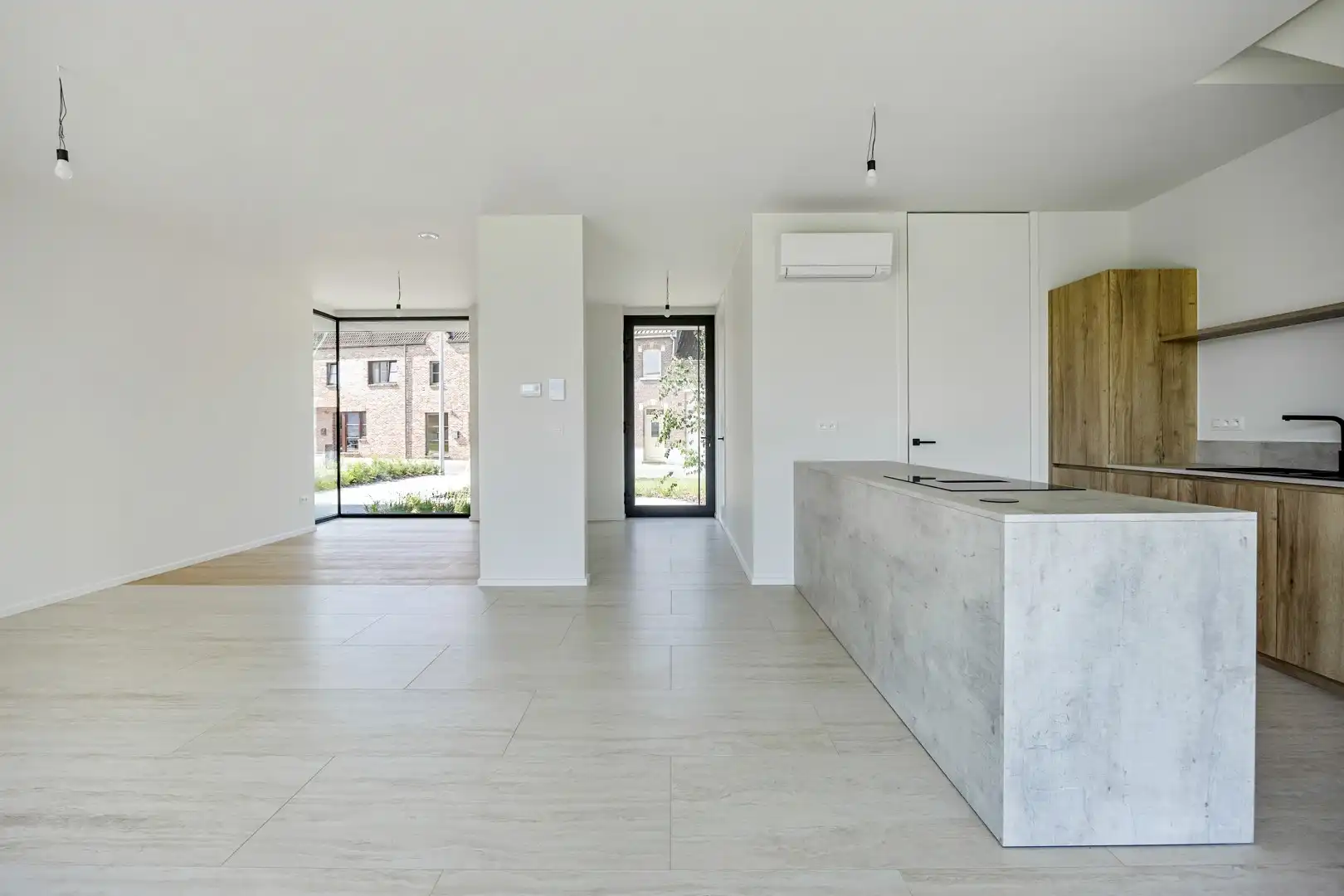 Moderne nieuwbouwwoning met hoogwaardige afwerking in Sint-Truiden (Wilderen).  Aankoop aan 6% btw mogelijk onder voorwaarden. foto 3