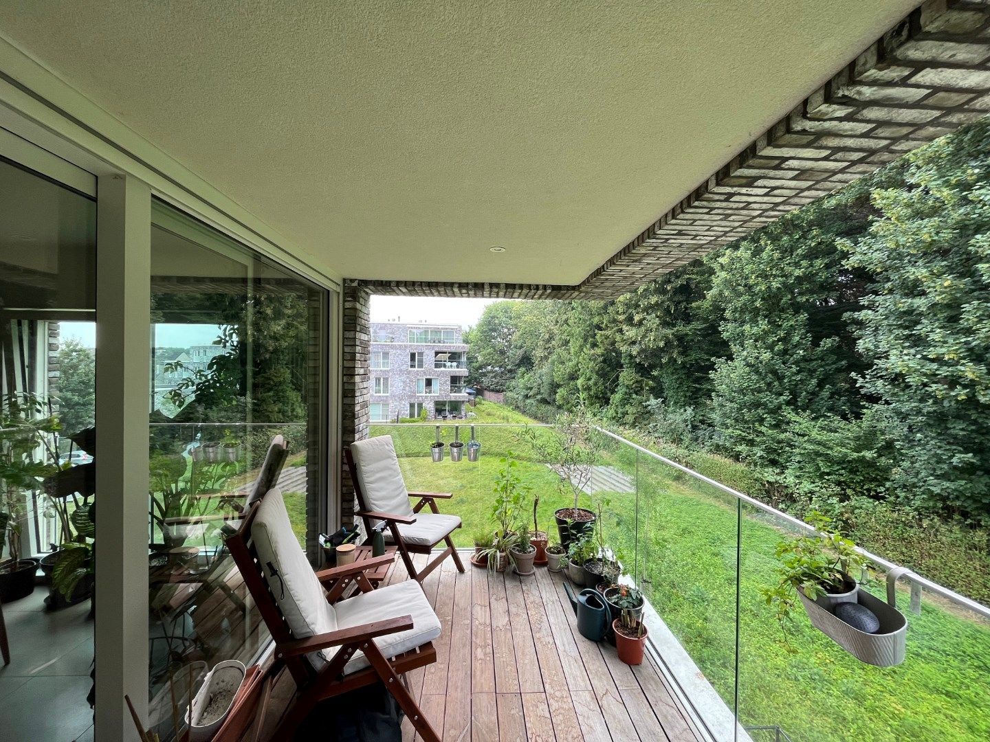 Modern appartement in hartje Gavere foto 8