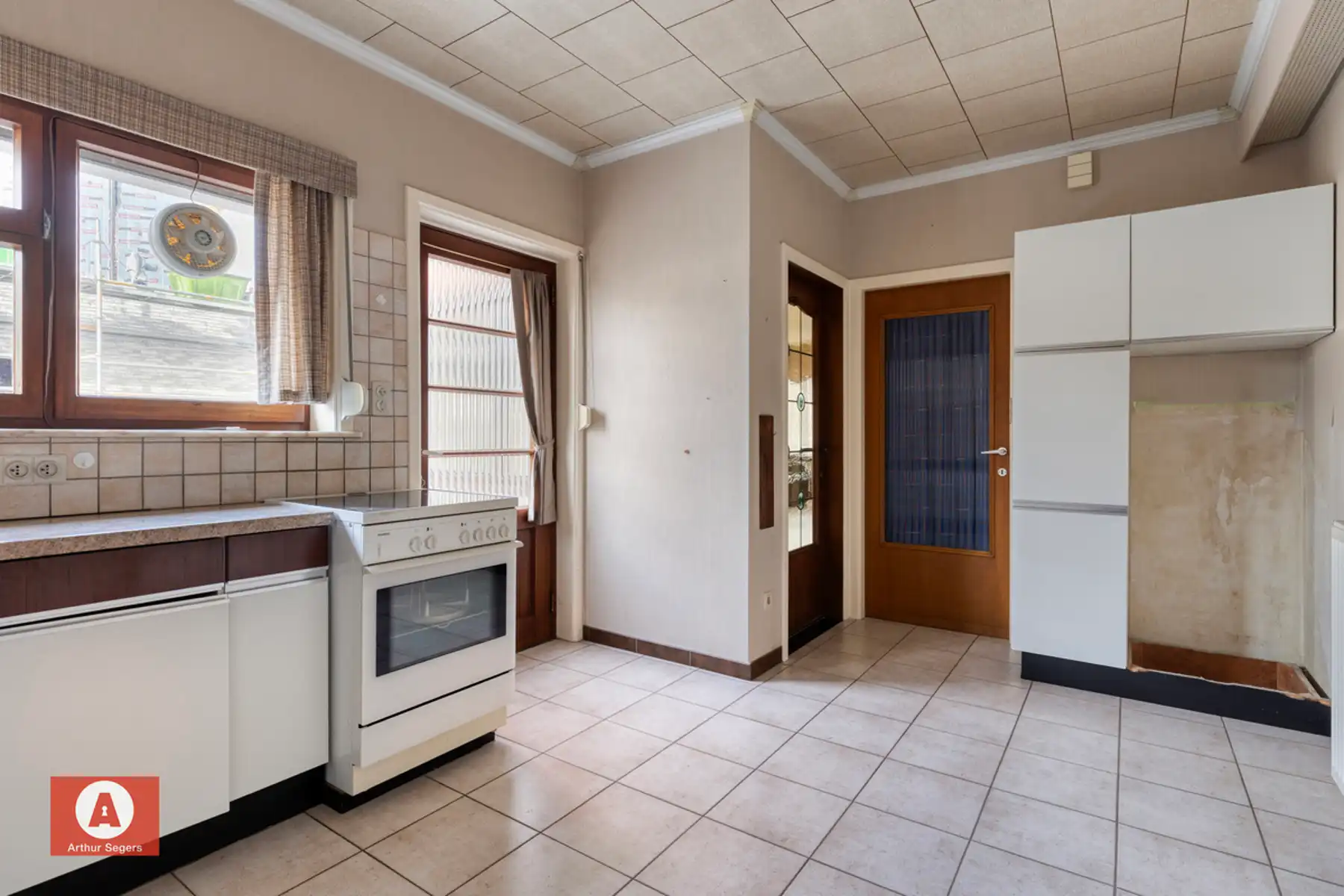 Gezinswoning mét karaktergevel & garage pal bij het centrum. foto 11