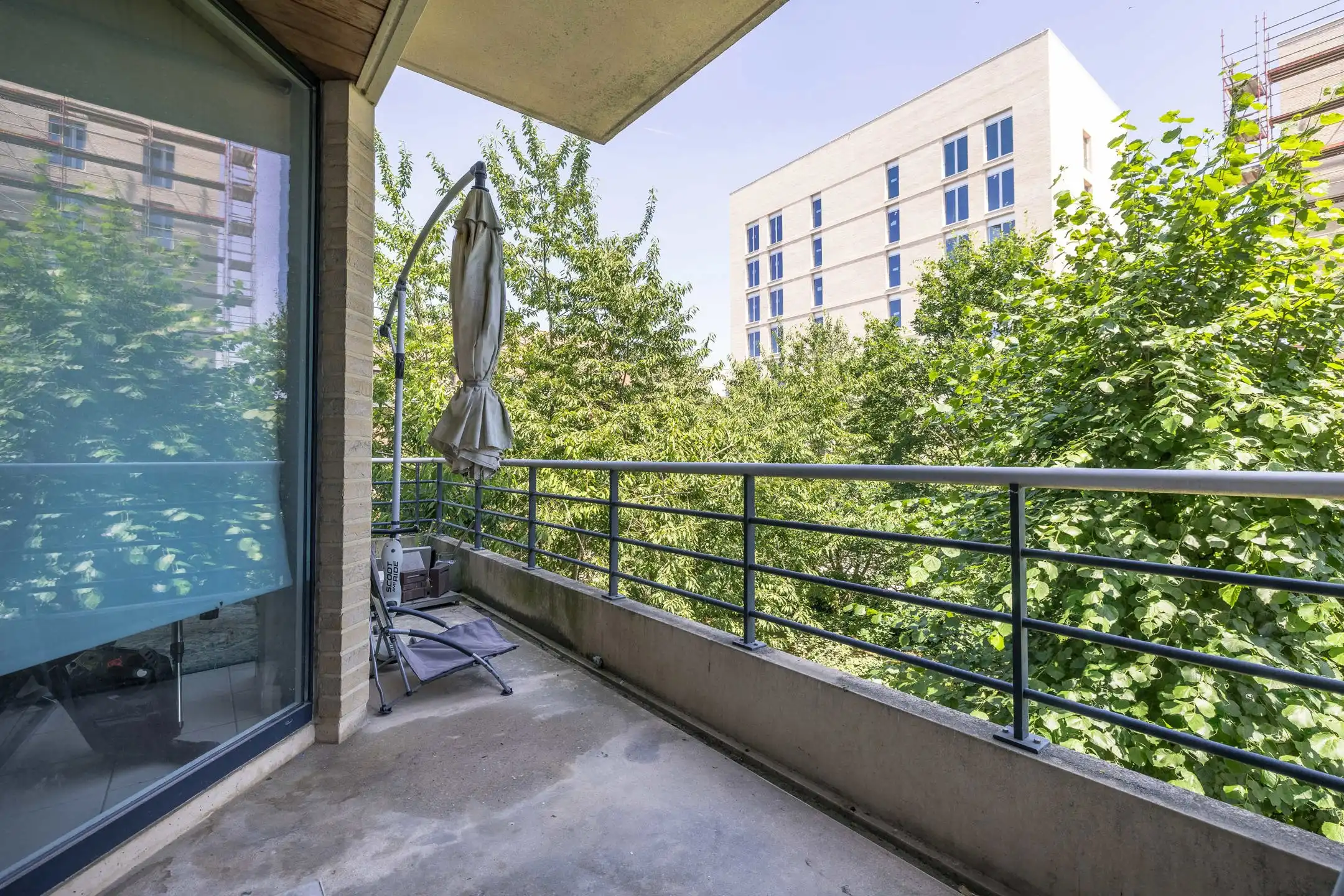 Appartement met 2 slaapkamers + P foto 3