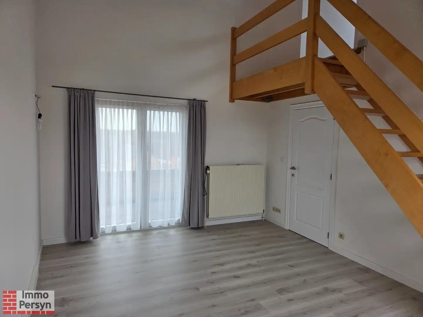 Ruime gerenoveerde triplex te Begijnendijk foto 19