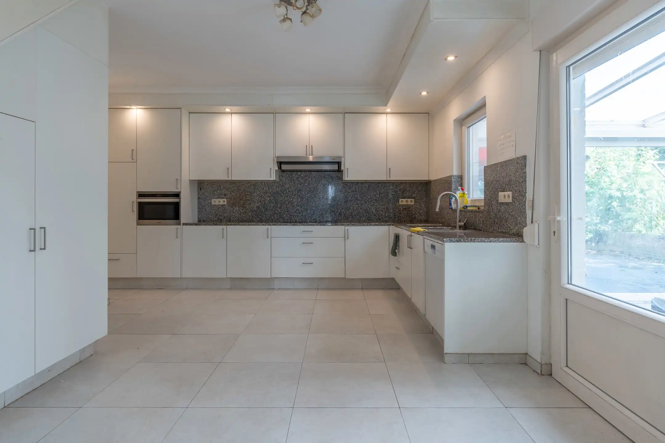 Vrijstaande woning op ruim perceel van 1.410 m² in Turnhout foto 5