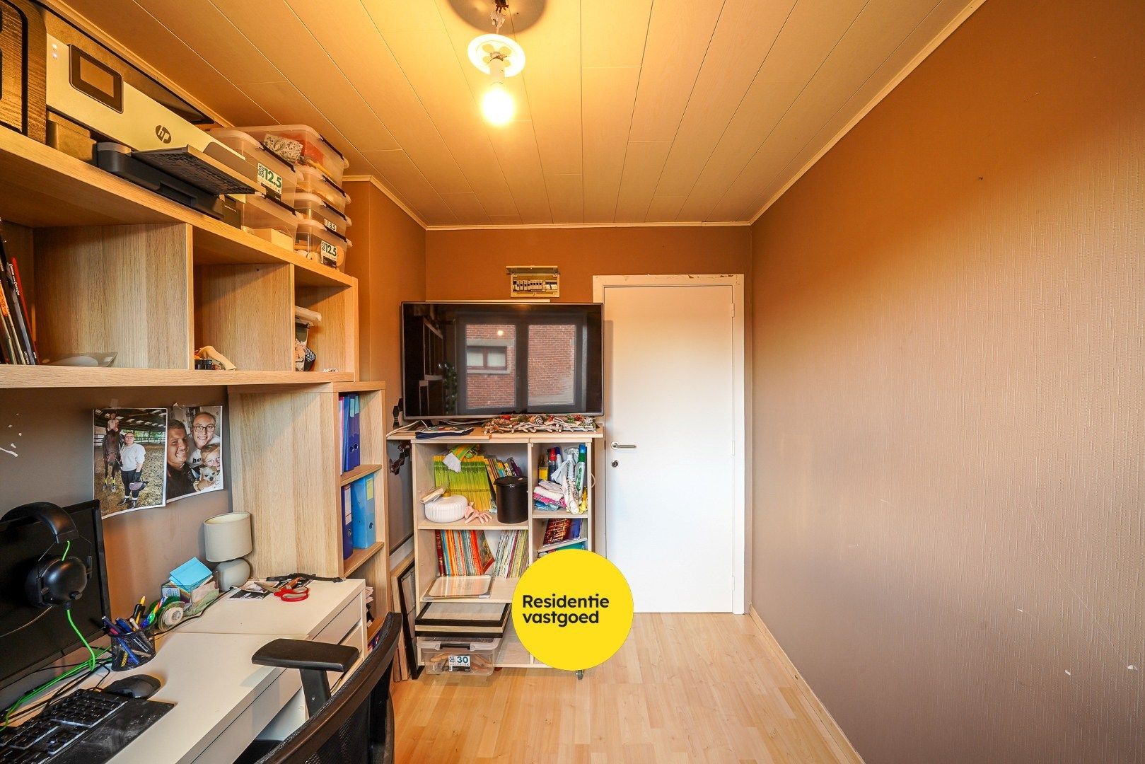 Halfopen woning met tuin en garage te Oostende (vuurtorenwijk) foto 13