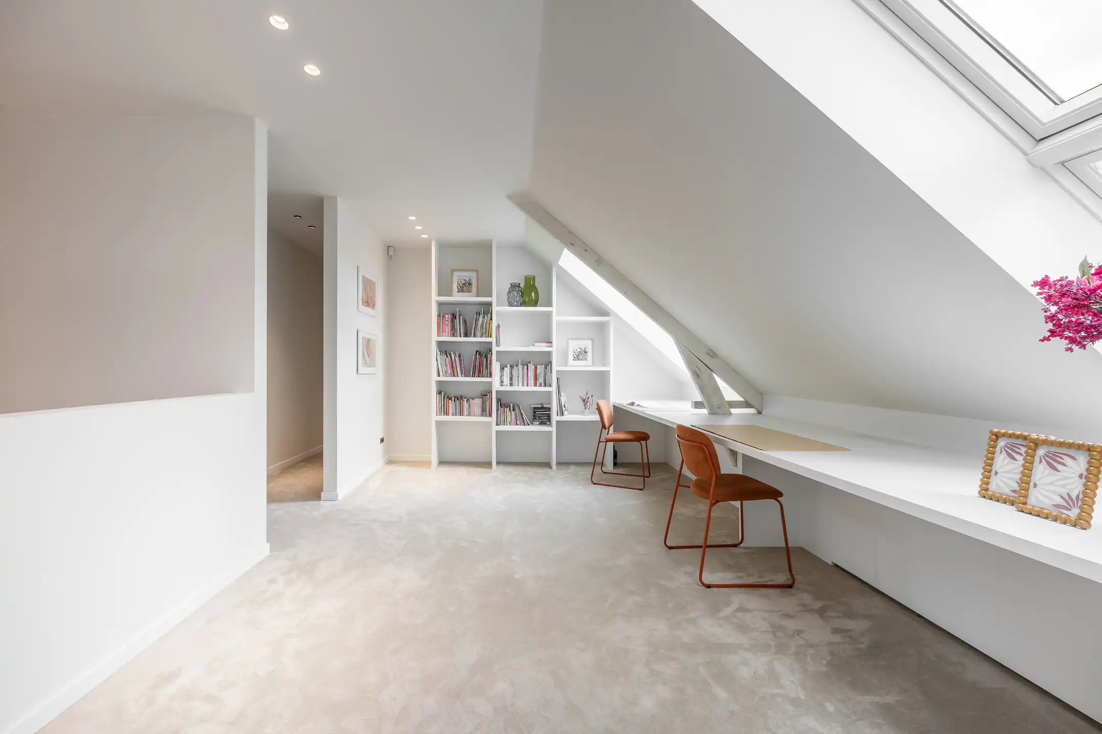 Luxueuze villa met bijgebouw en mogelijkheid tot aankoop achtergelegen weilanden.  foto 17