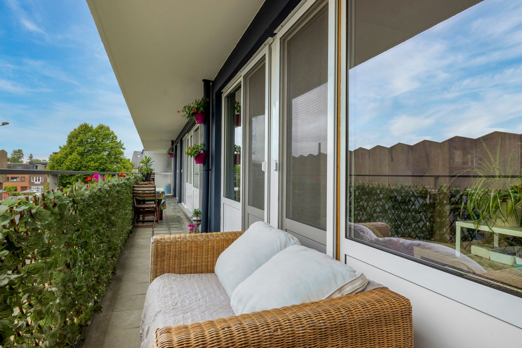 VERNIEUWD APPARTEMENT MET 3 SLAAPKAMERS TE KOOP foto 17