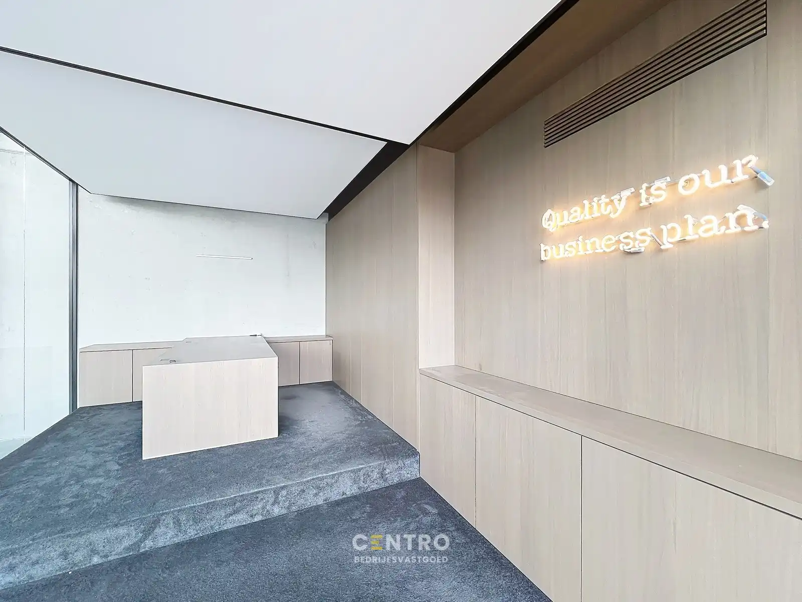 Share-deal: duurzaam, strak en ecologisch HIGH-END afgewerkt bedrijfsgebouw (°2020) met productiehal en kantoren op een perceel van 5.069m². foto 12