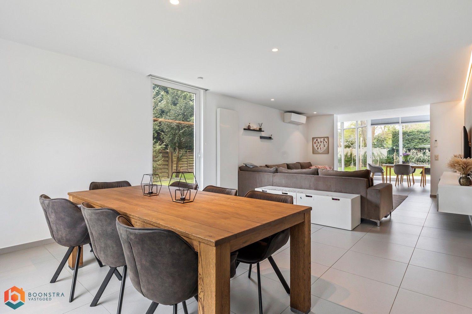 Ruime villa met tal van mogelijkheden en 4 slpkrs op een mooi perceel (1347 m²) te Bonheiden foto 7