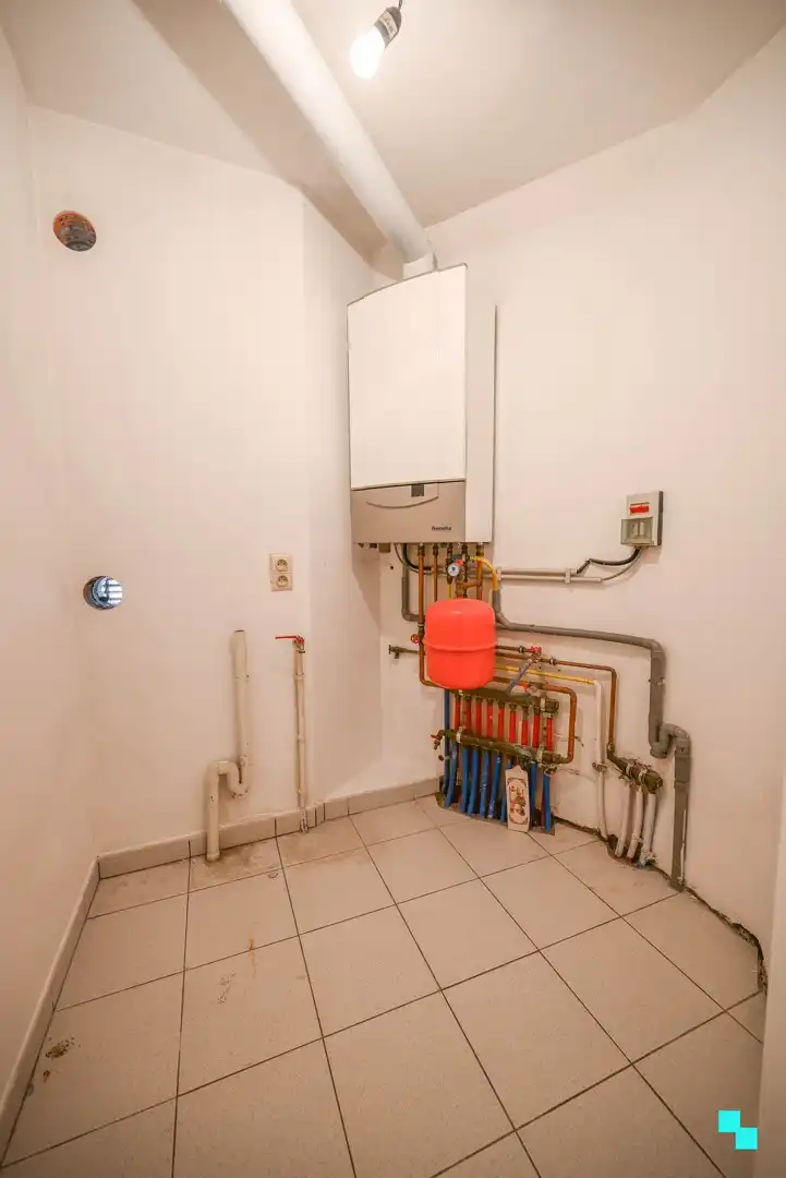 Kortverhuur: Duplexappartement in centrum van Sint-Baafs-Vijve foto 16