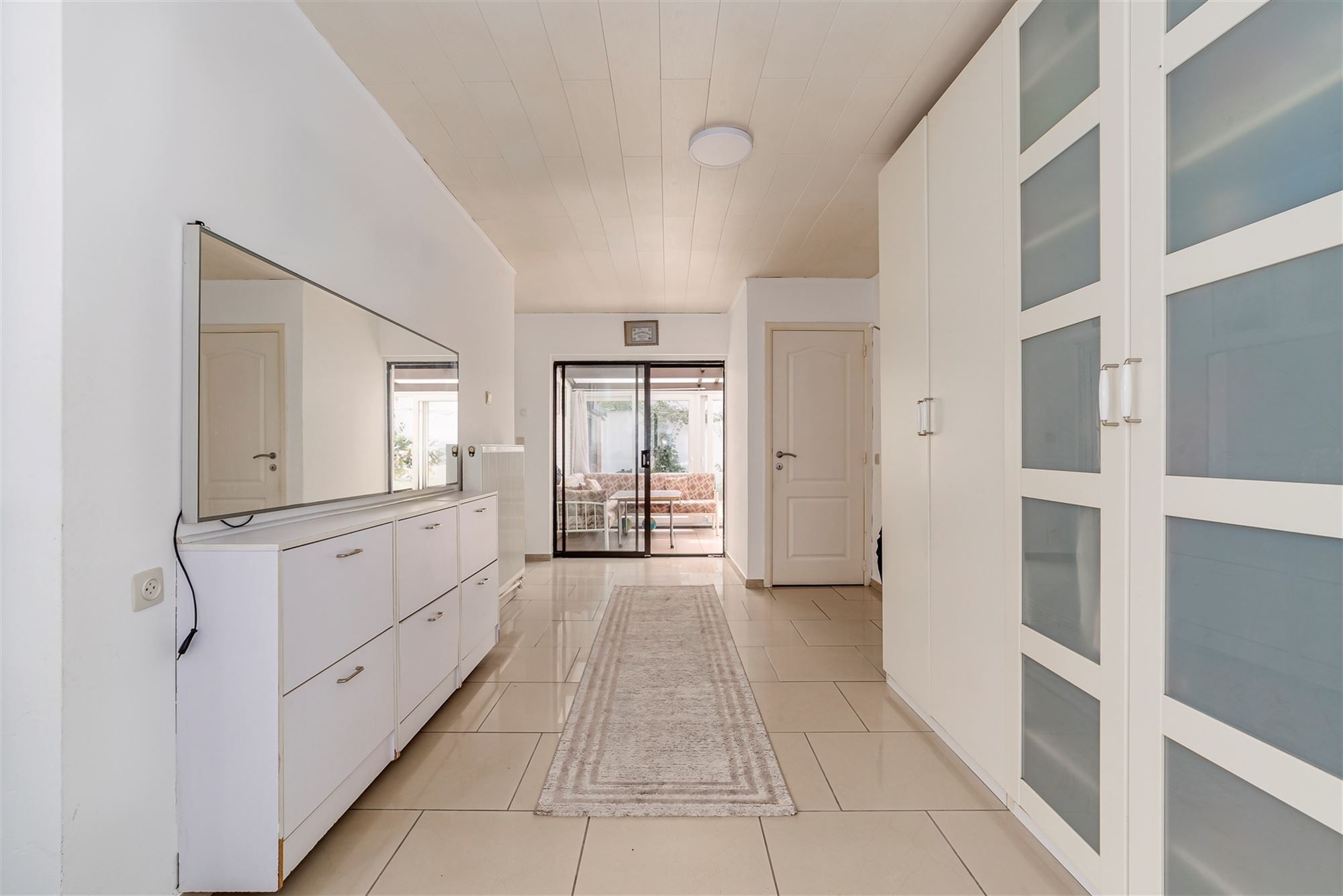 Huis te Hoboken met 4 slpk en 2 garages foto 24