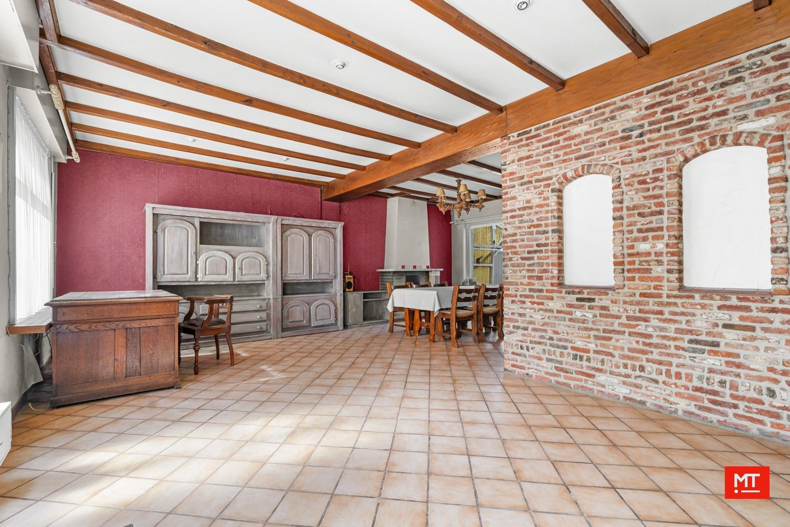 Te renoveren halfopen woning met 3 slaapkamers, Westgerichte tuin en garage op een rustige locatie in Beselare foto 5