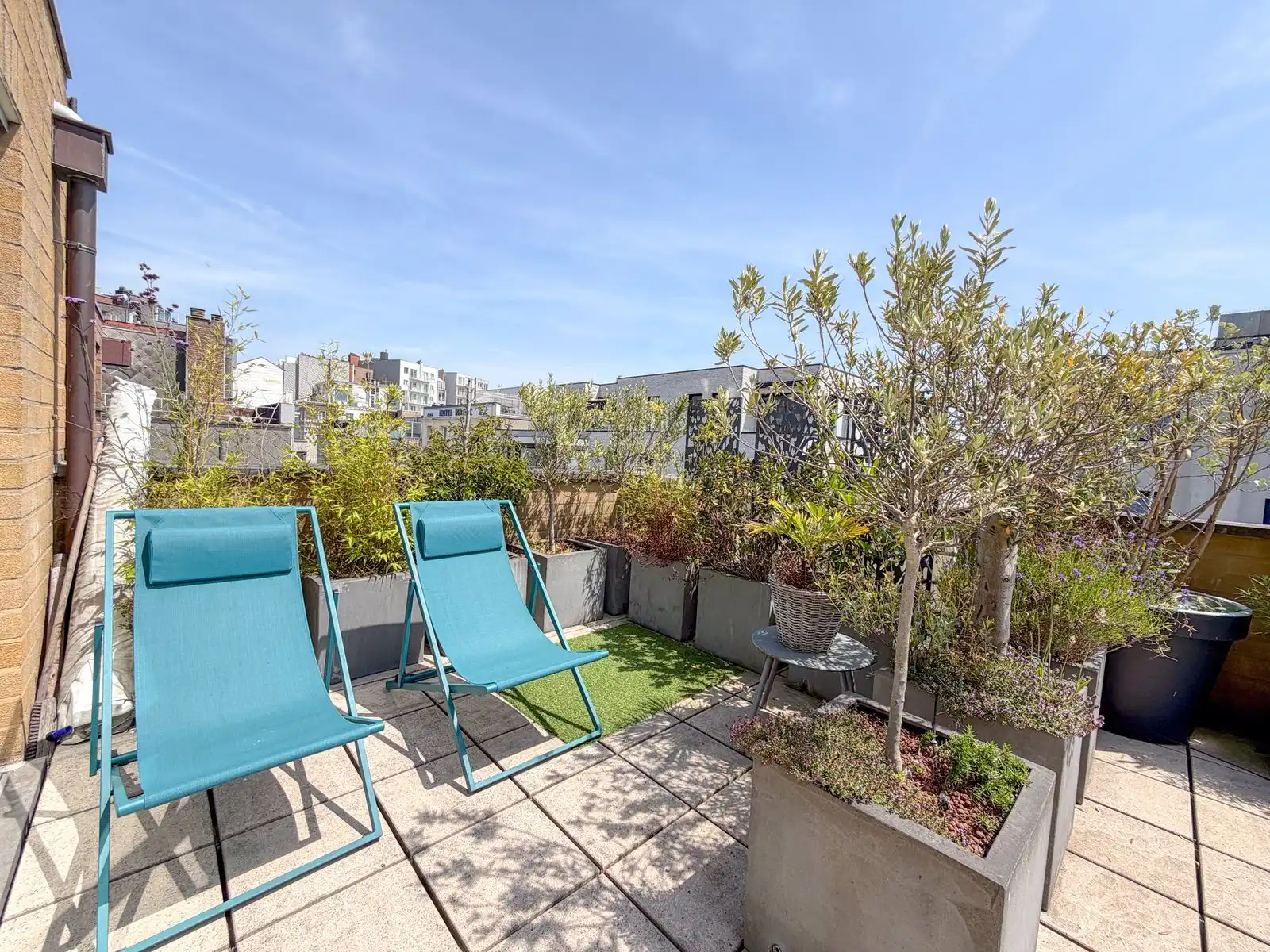 Uniek penthouse appartement met 2 splk en fantastische leefterrassen nabij zee foto 3