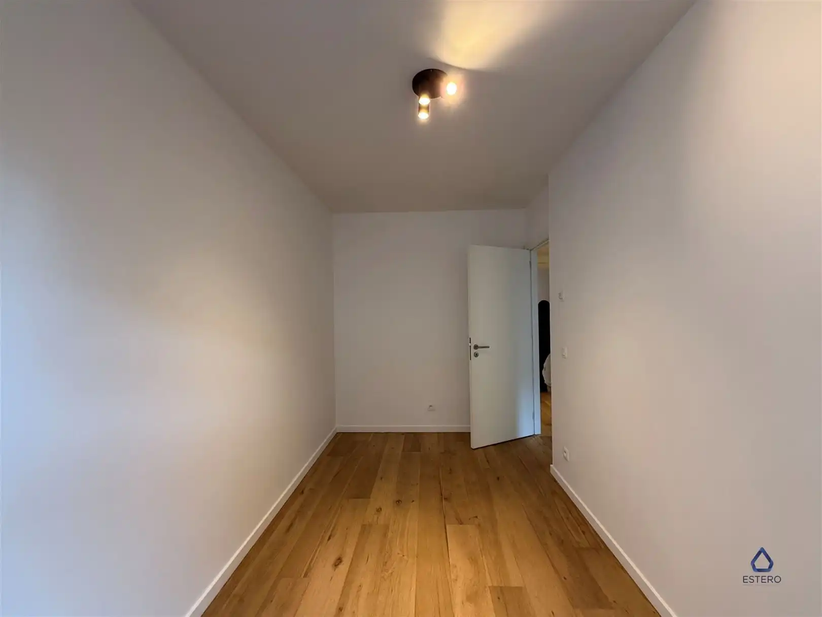 Modern nieuwbouwappt 2-SLK met Terras te Tour & Taxis foto 15