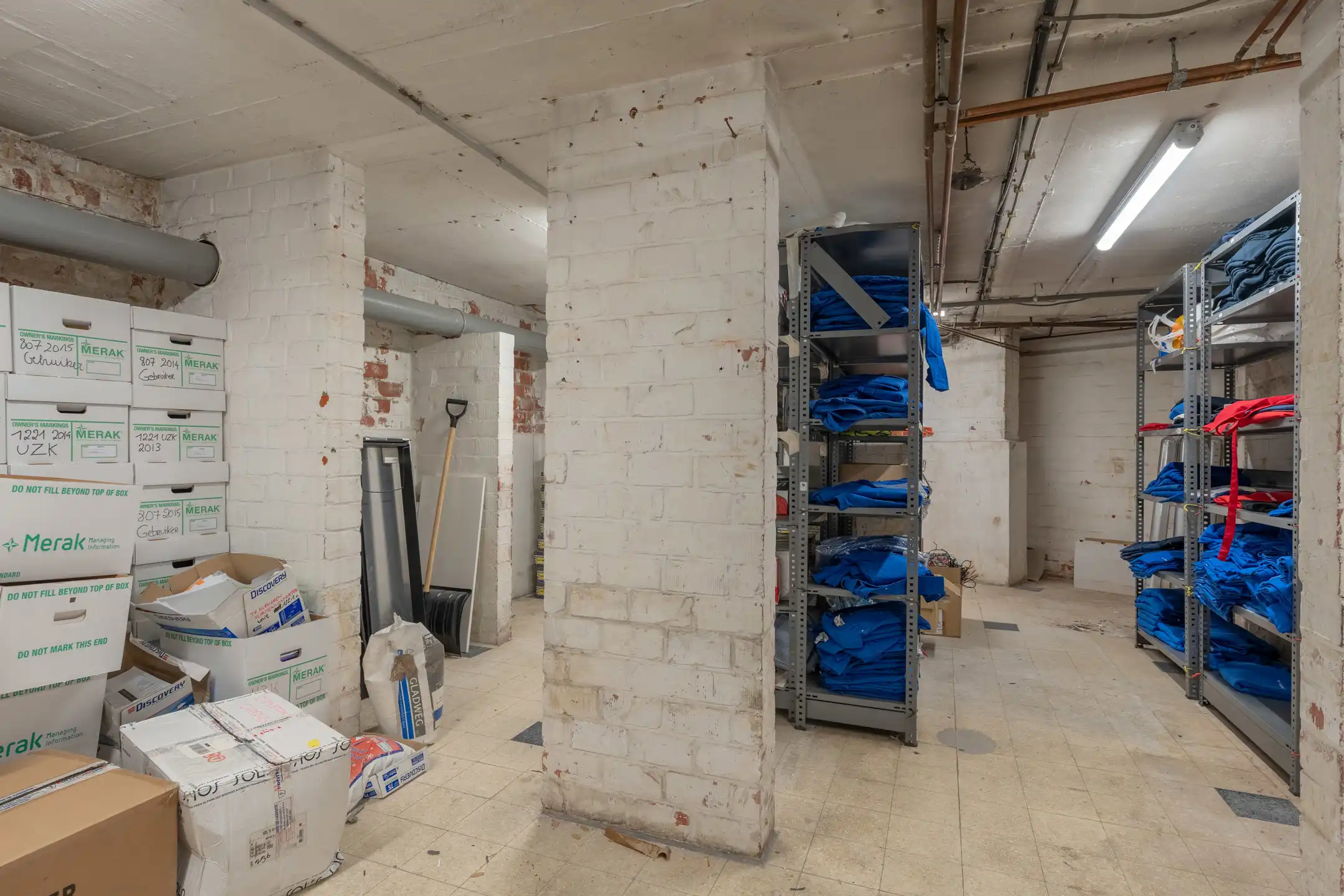 Centraal gelegen kantoorruimte op ideale locatie te Mol. foto 18