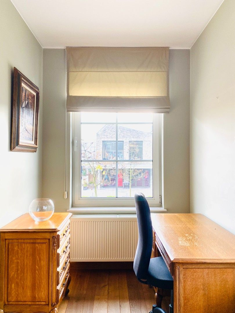 Charmant appartement met garagebox pal in het centrum! foto 4