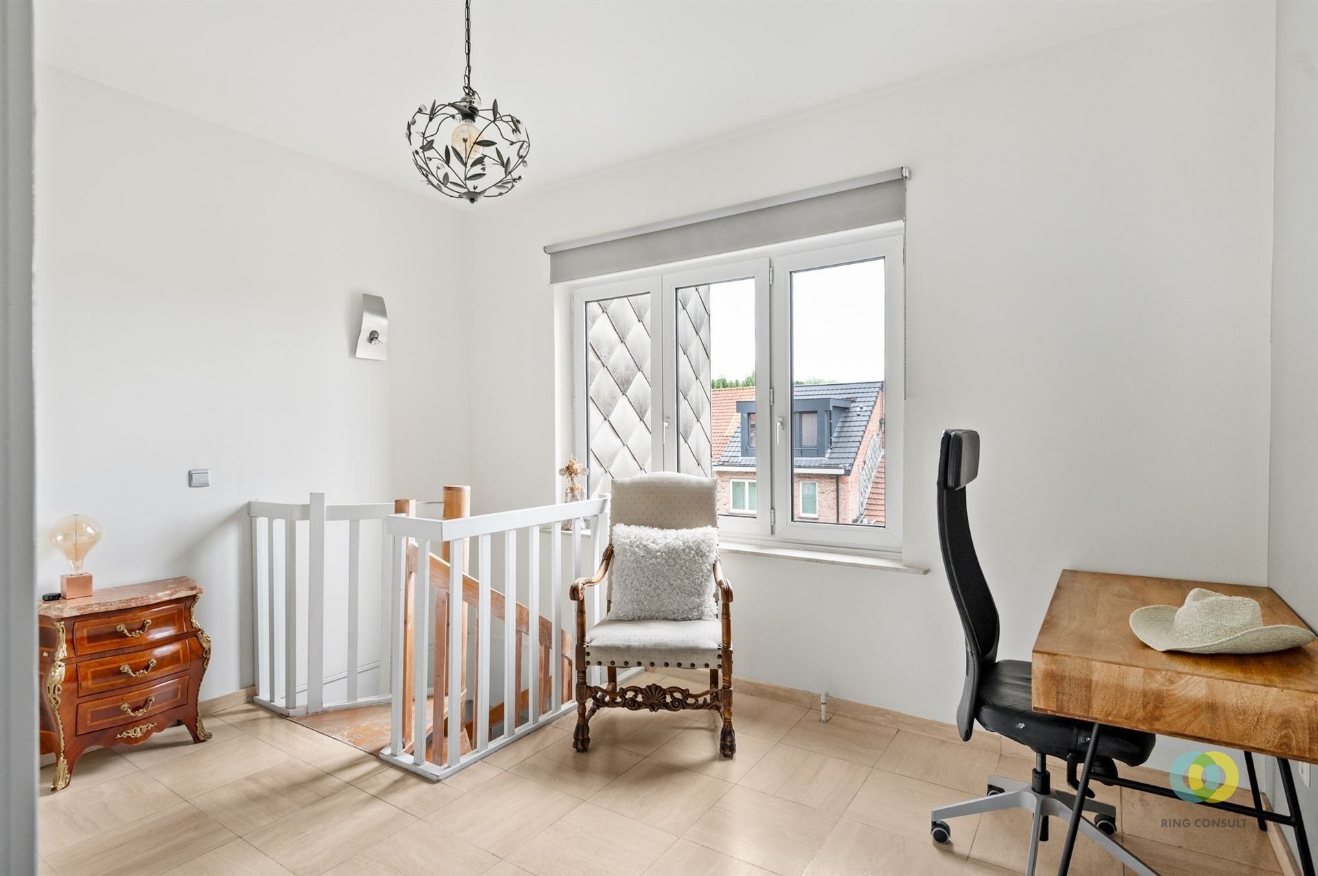 Appartementsgebouw foto 9