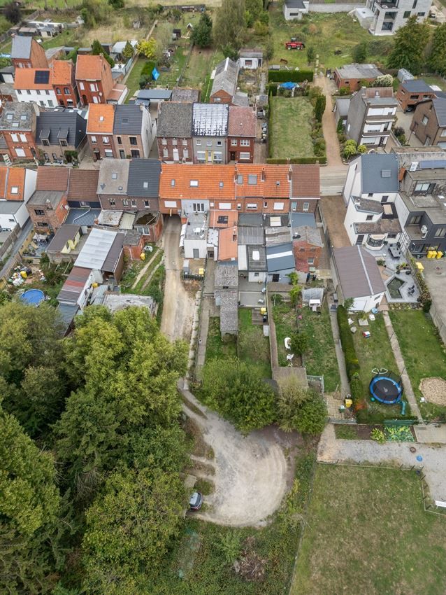 Handelswoonst met volledig uitgeruste frituur en appartement foto 36