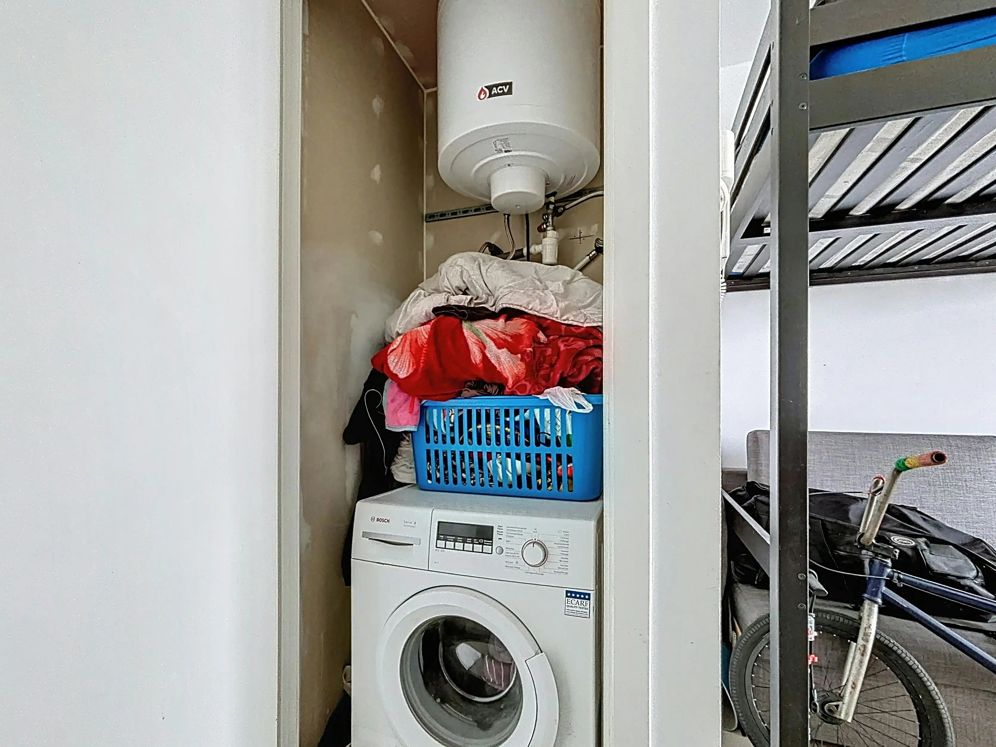 Instapklare studio met terras te koop in de Parktoren Antwerpen foto 9