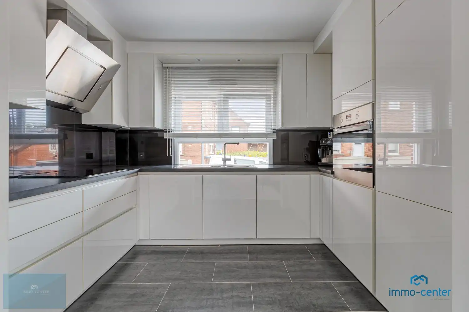 Hoogwaardig afgewerkte gezinswoning met 4 slaapkamers foto 6