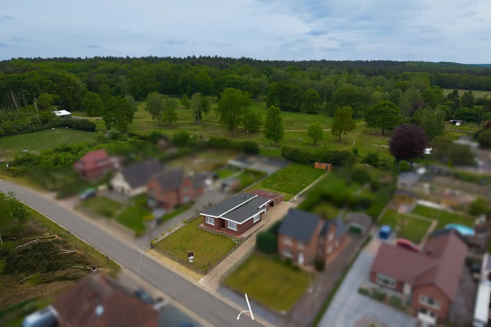 Rustig gelegen bungalow op 1.413 m² aan de rand van natuurgebied Bergerven foto 16