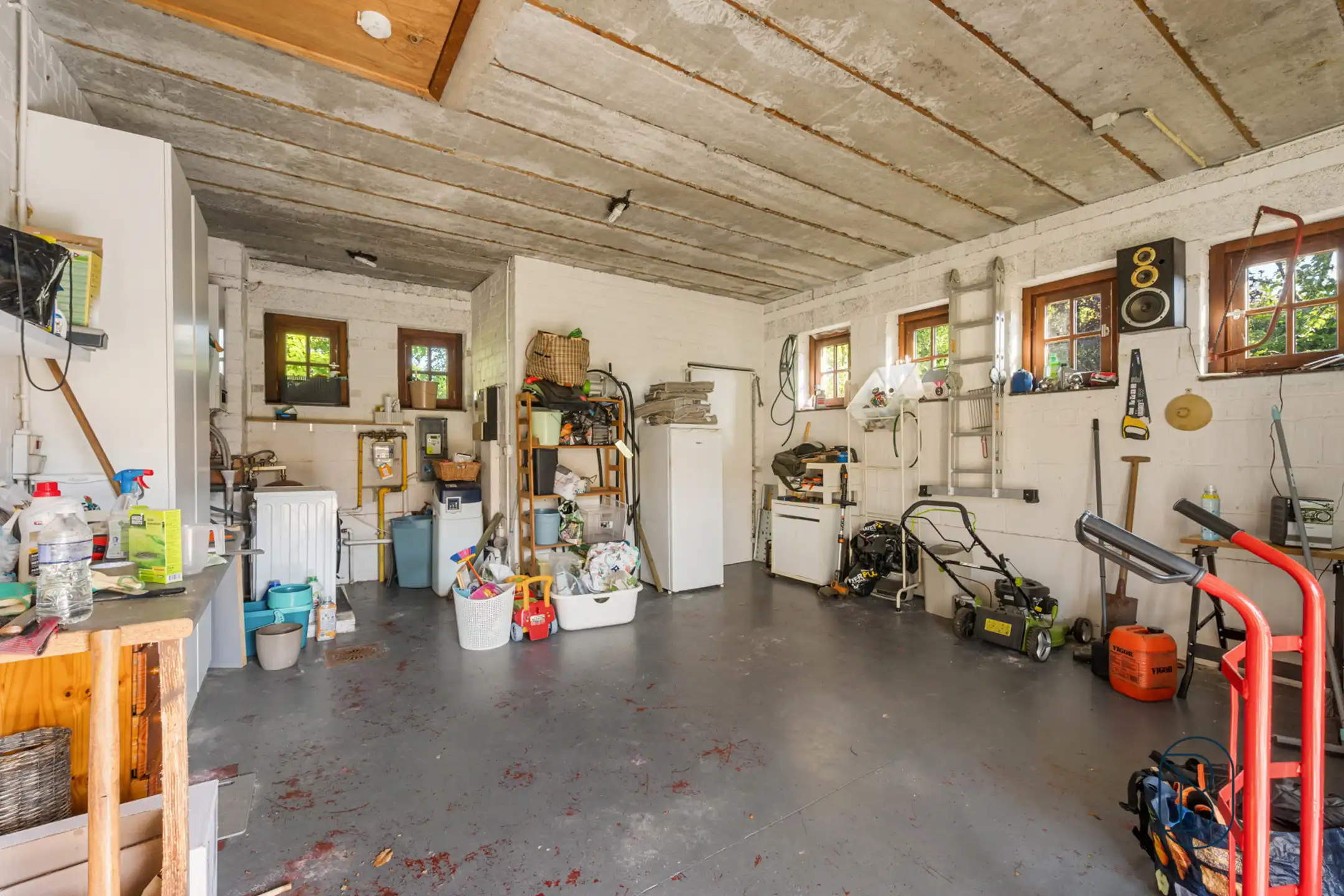 Topgelegen charmante bungalow met potentieel.  foto 19