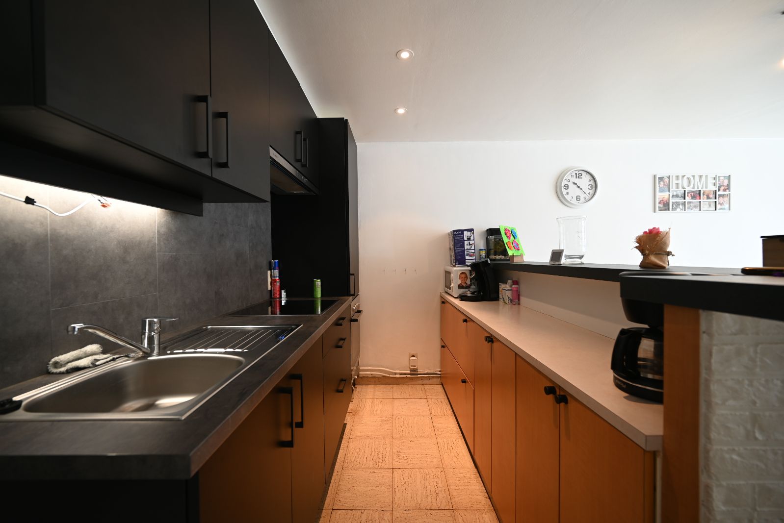 Gelijkvloers appartement nabij het bruisende centrum van Roeselare foto 4