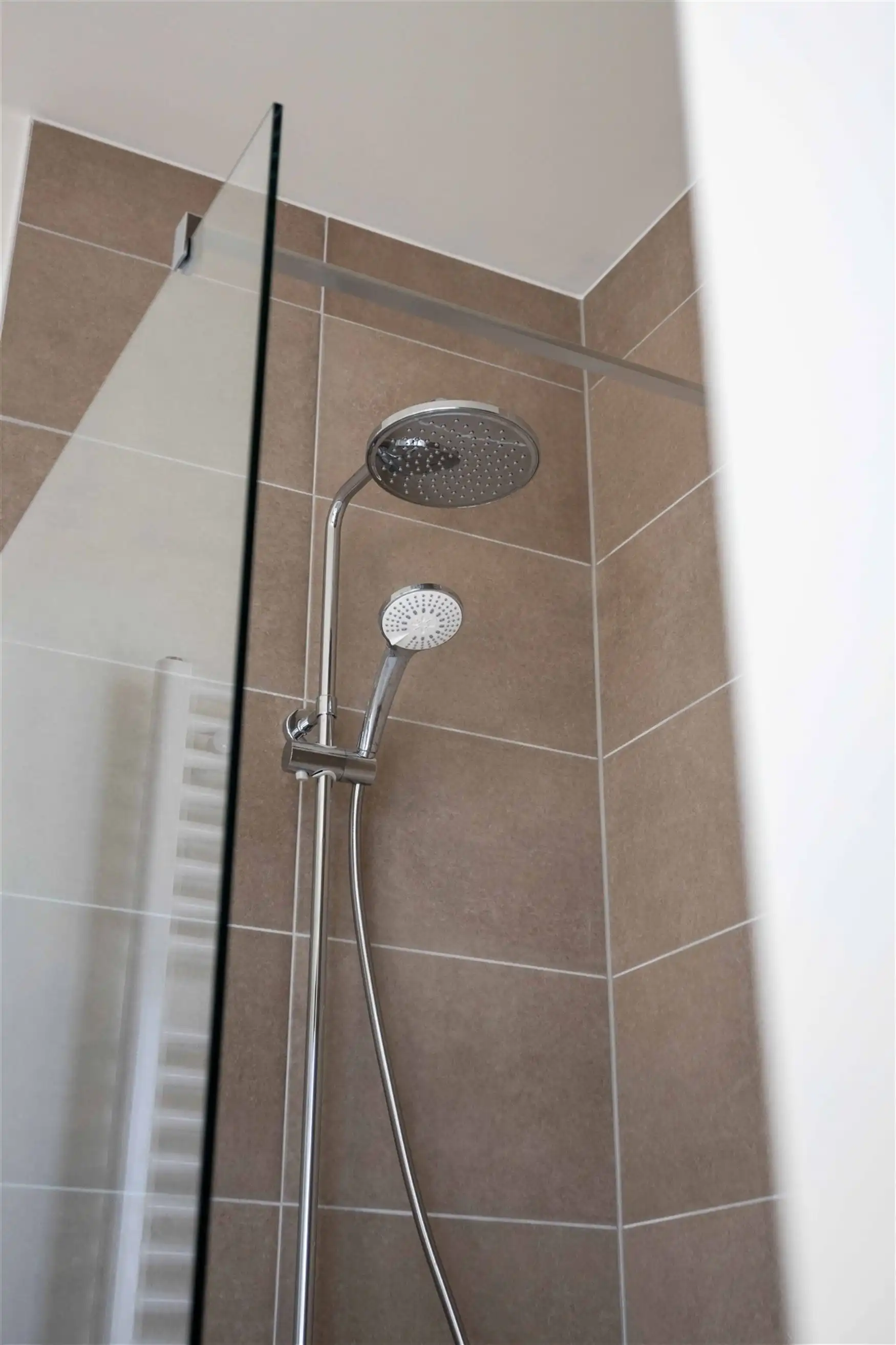 Ruim appartement met 2 leefterrassen foto 13