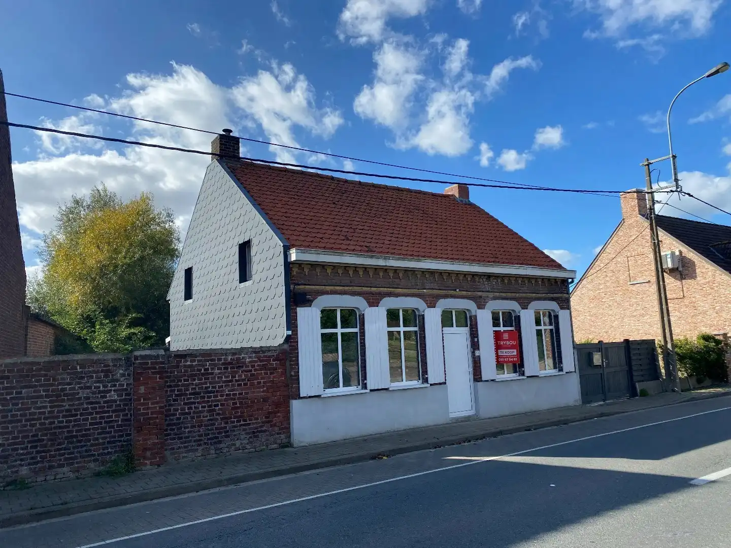 Vrijstaande woning op ruim perceel van 896m² foto {{pictureIndex}}