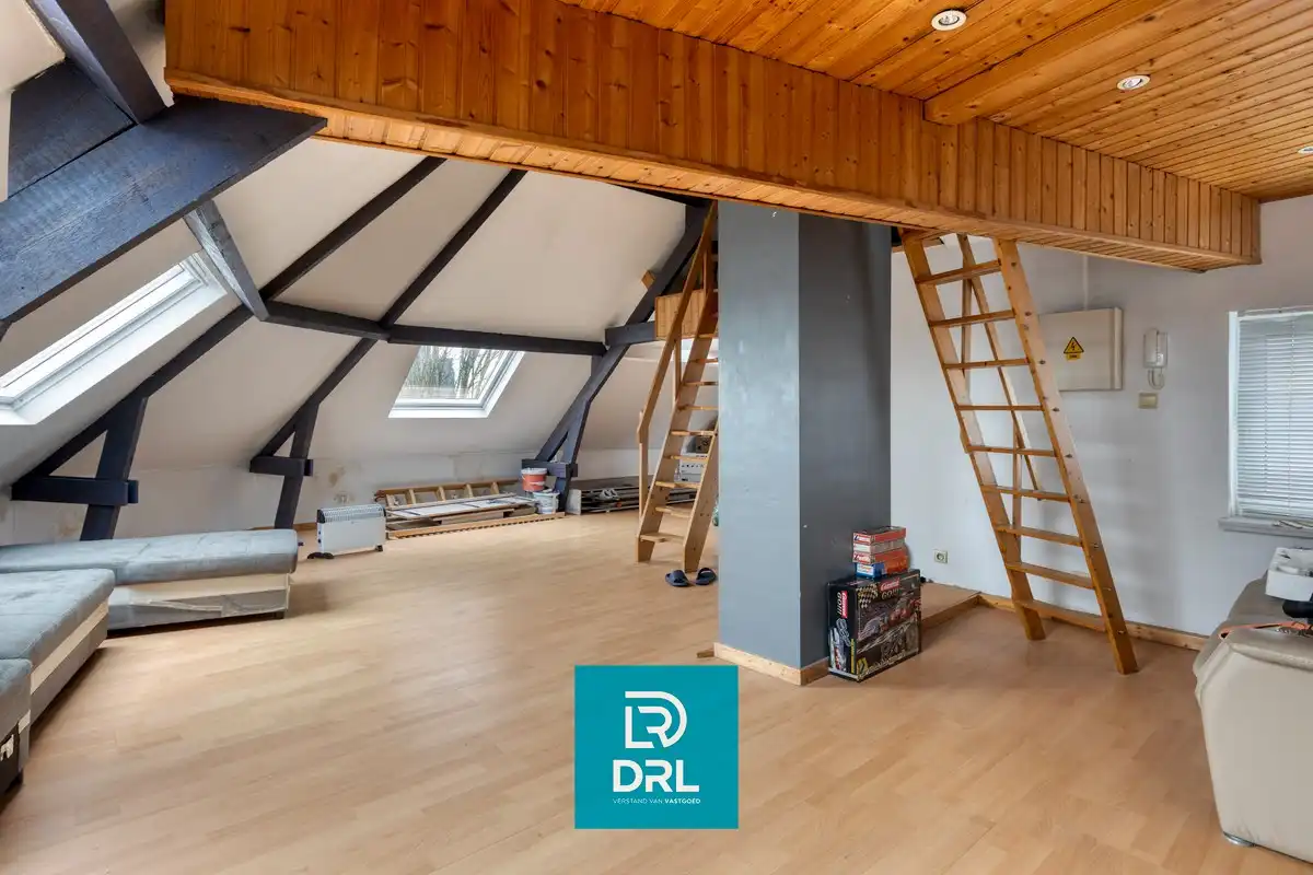 HANDELSHUIS met 2 APPARTEMENTEN te OOSTENDE foto 16