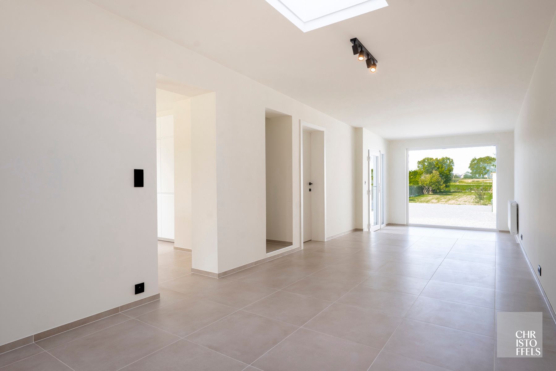 Gerenoveerde gezinswoning met tuin, op 5 min van Maastricht! foto 11