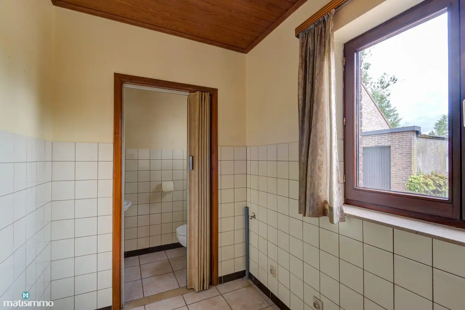 VOLLEDIG ONDERKELDERDE WONING MET 3 TOT 5 SLAAPKAMERS, GARAGE EN ZICHT OP HET GROEN TE KLEINE-SPOUWEN foto 11
