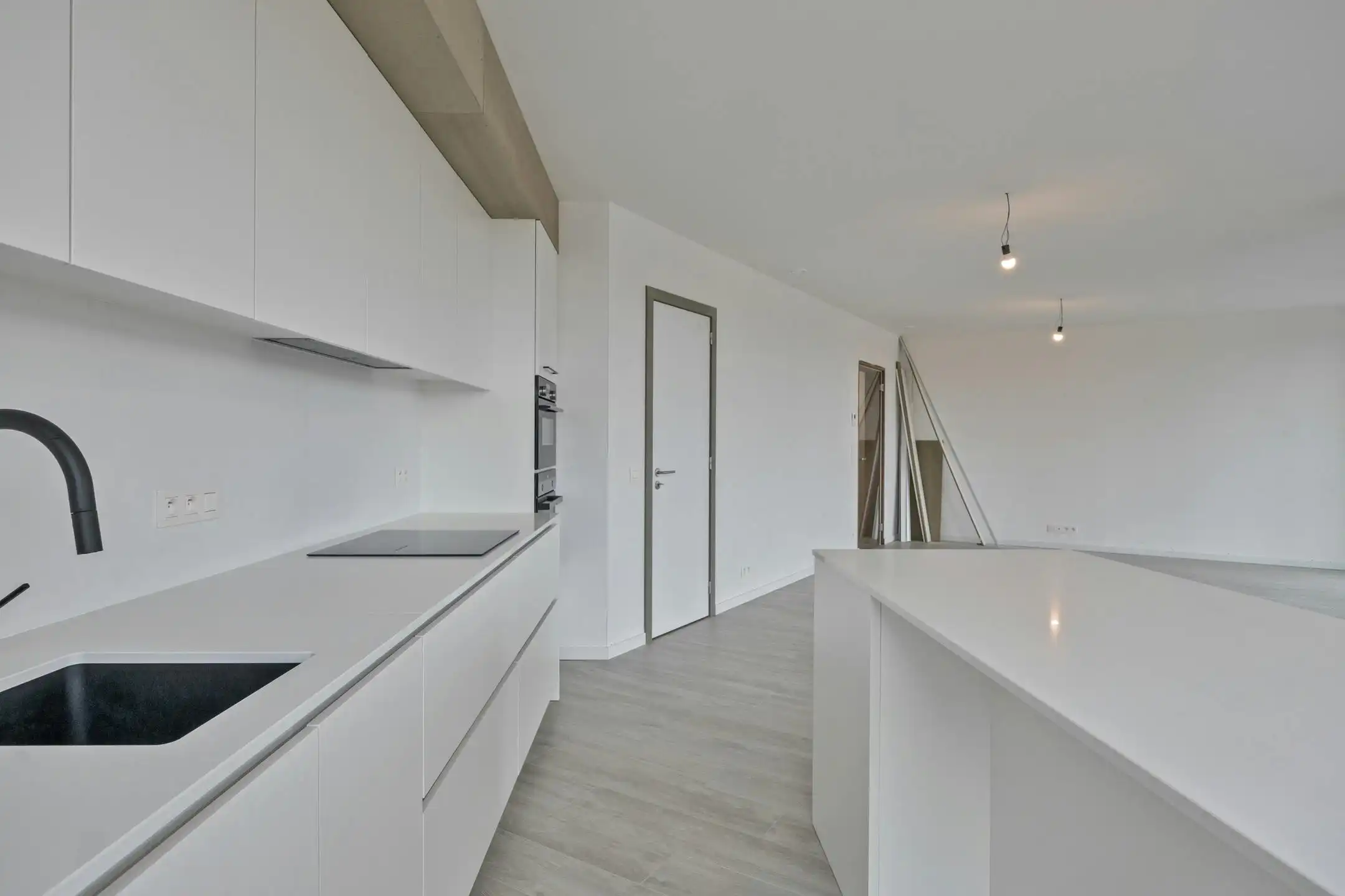 Nieuwbouwappartement met twee slaapkamers te koop in Antwerpen  foto 6