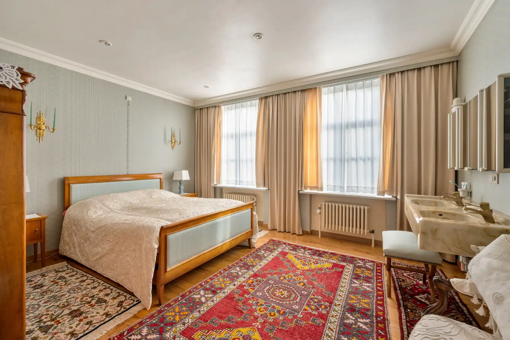 Unieke eigendom met 2 schuren, kapschuur, paardenstal en verzichten foto 45