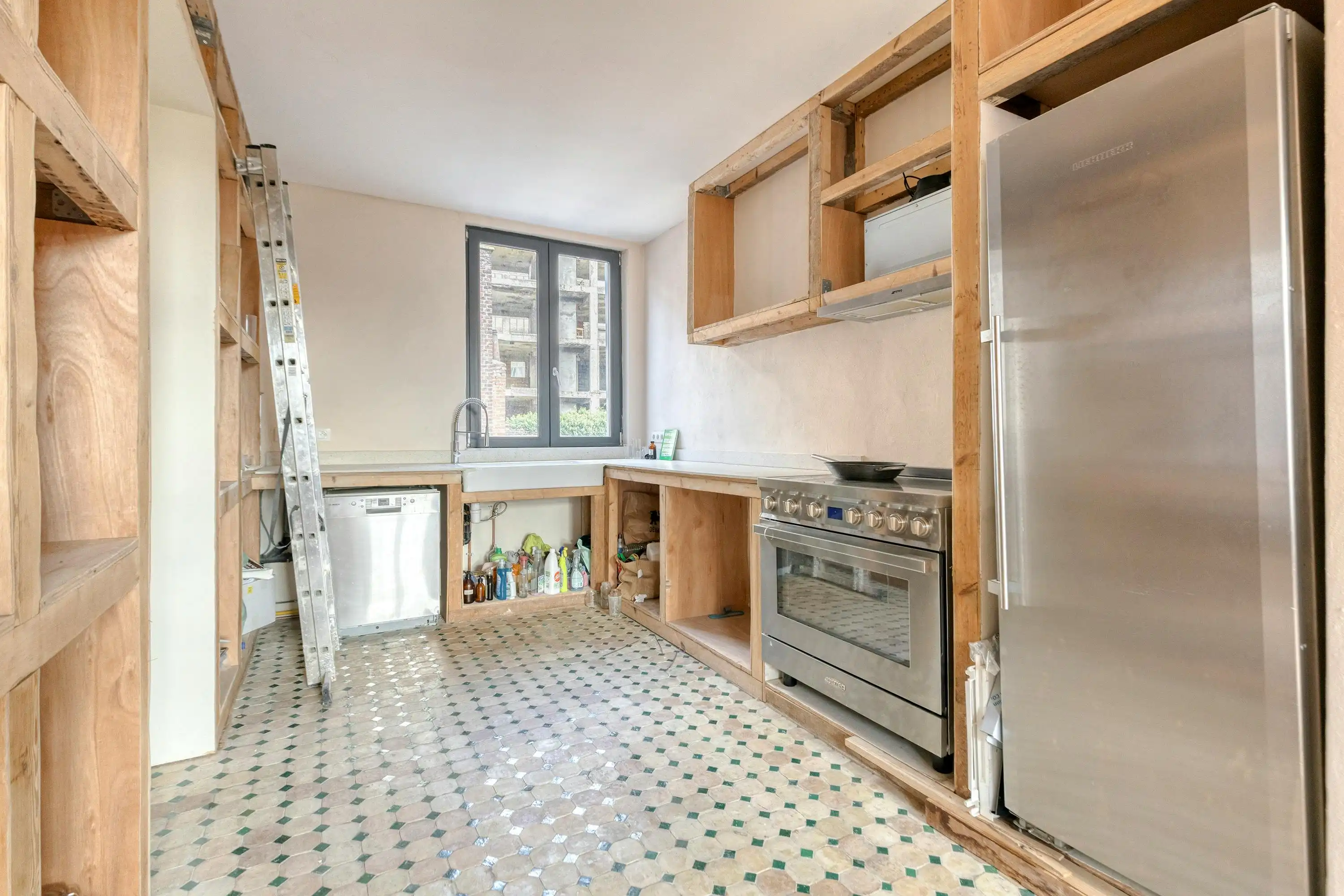 Duplex te koop met casco verdieping | Remblaistraat foto 10