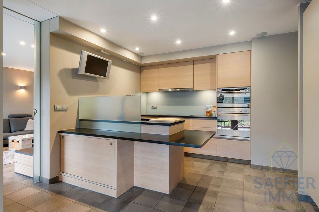 Ruime, rustig gelegen woning in Anzegem op 649 m² foto 10