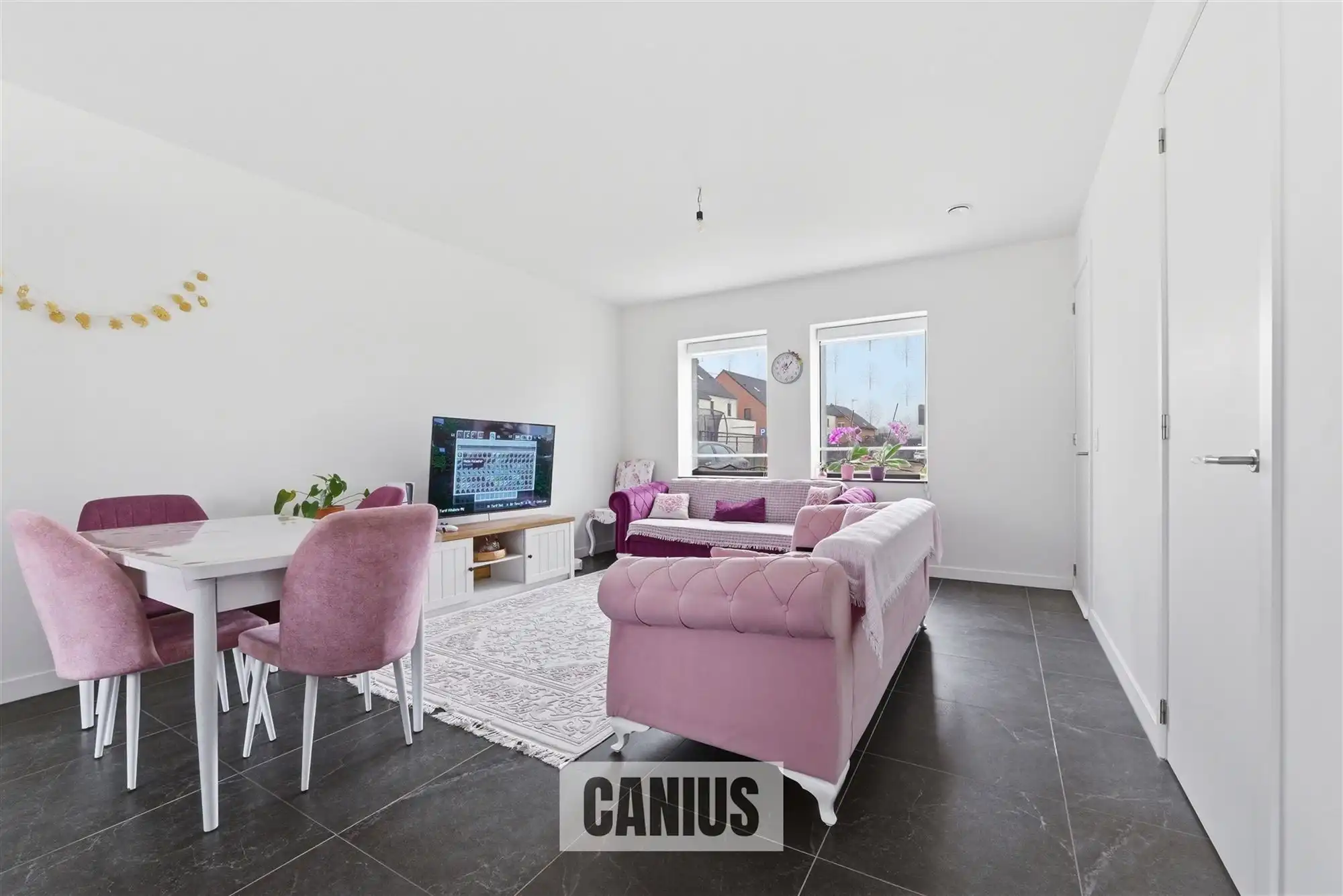 MODERNE WONING MET 3 SLKS & TUIN foto 6