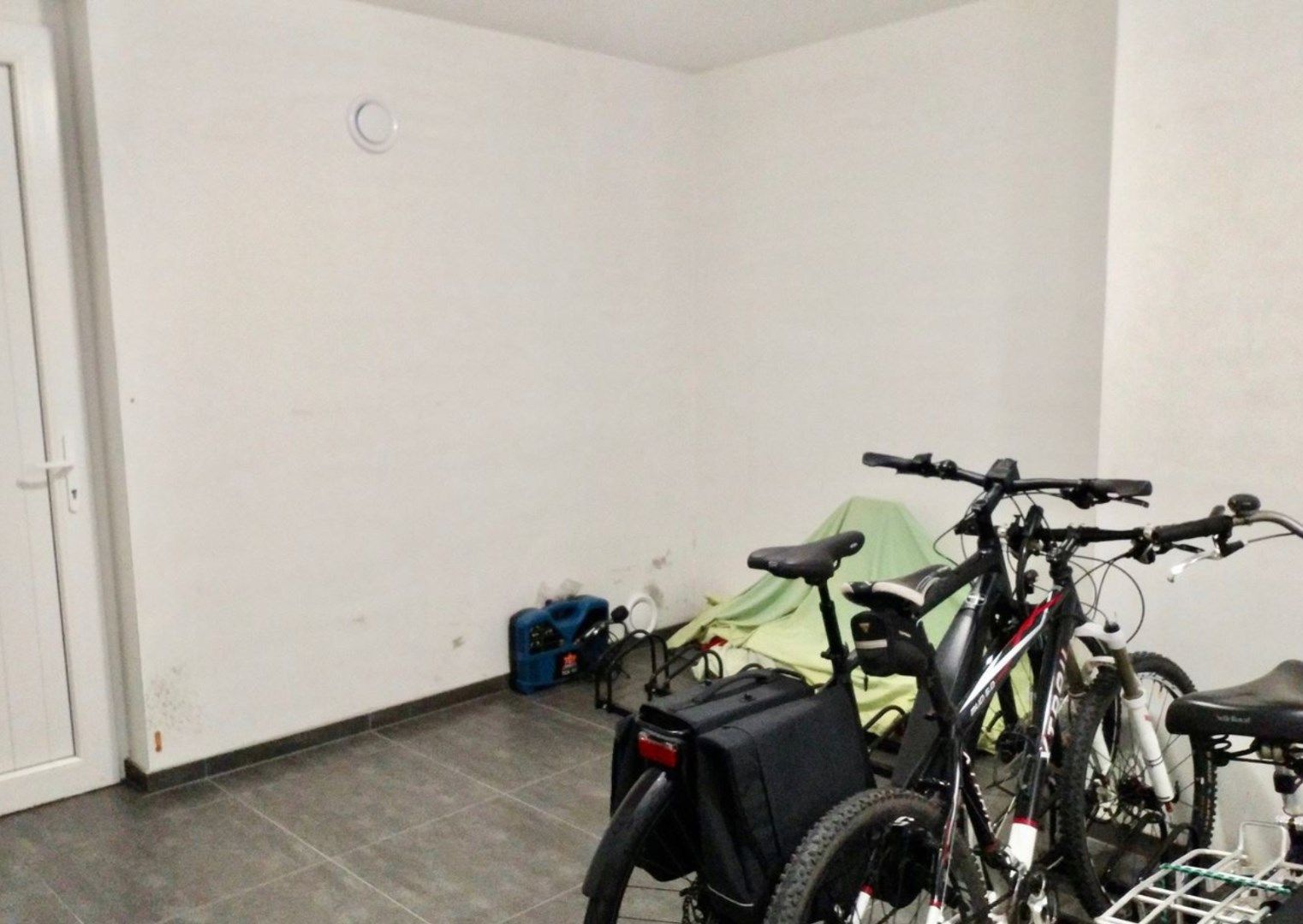 Rustig nieuwbouwappartement met 2 slaapkamers en terras in Herzele foto 14