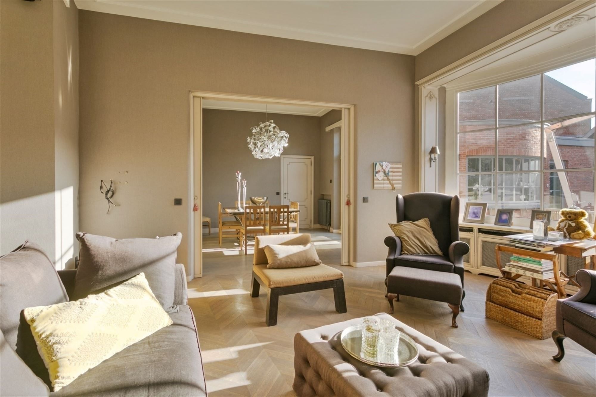 Karaktervolle woning in centrum Essen met prachtige tuin, 4 slaapkamers en commerciële ruimte foto 3