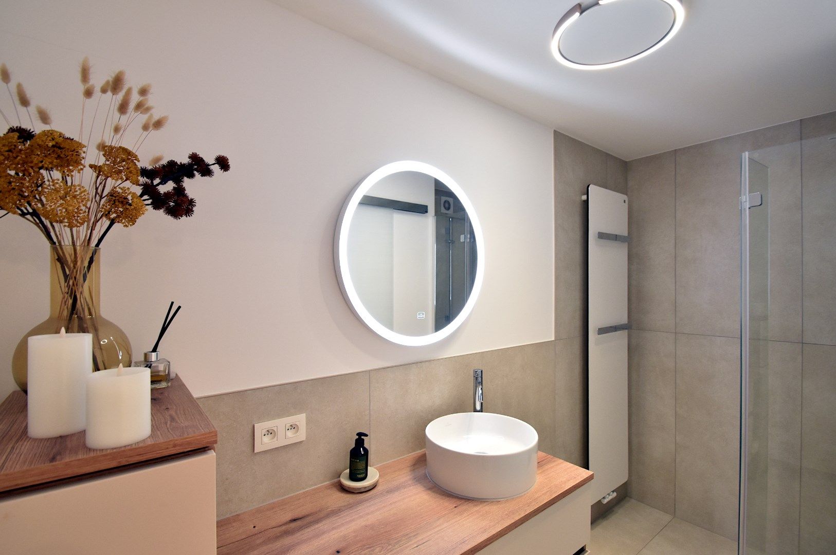 Stijlvol gerenoveerd appartement met zicht op duinen en villawijk – Louisiana II, De Haan foto 12
