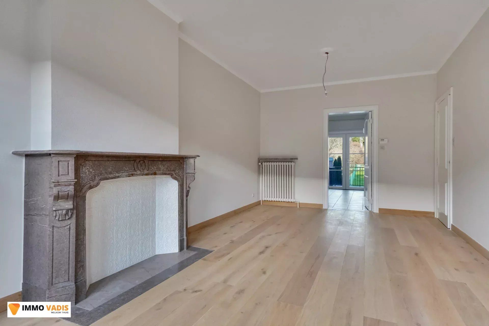 Karaktervolle herenwoning met vier slaapkamers, inpandige garage en tuin foto 7