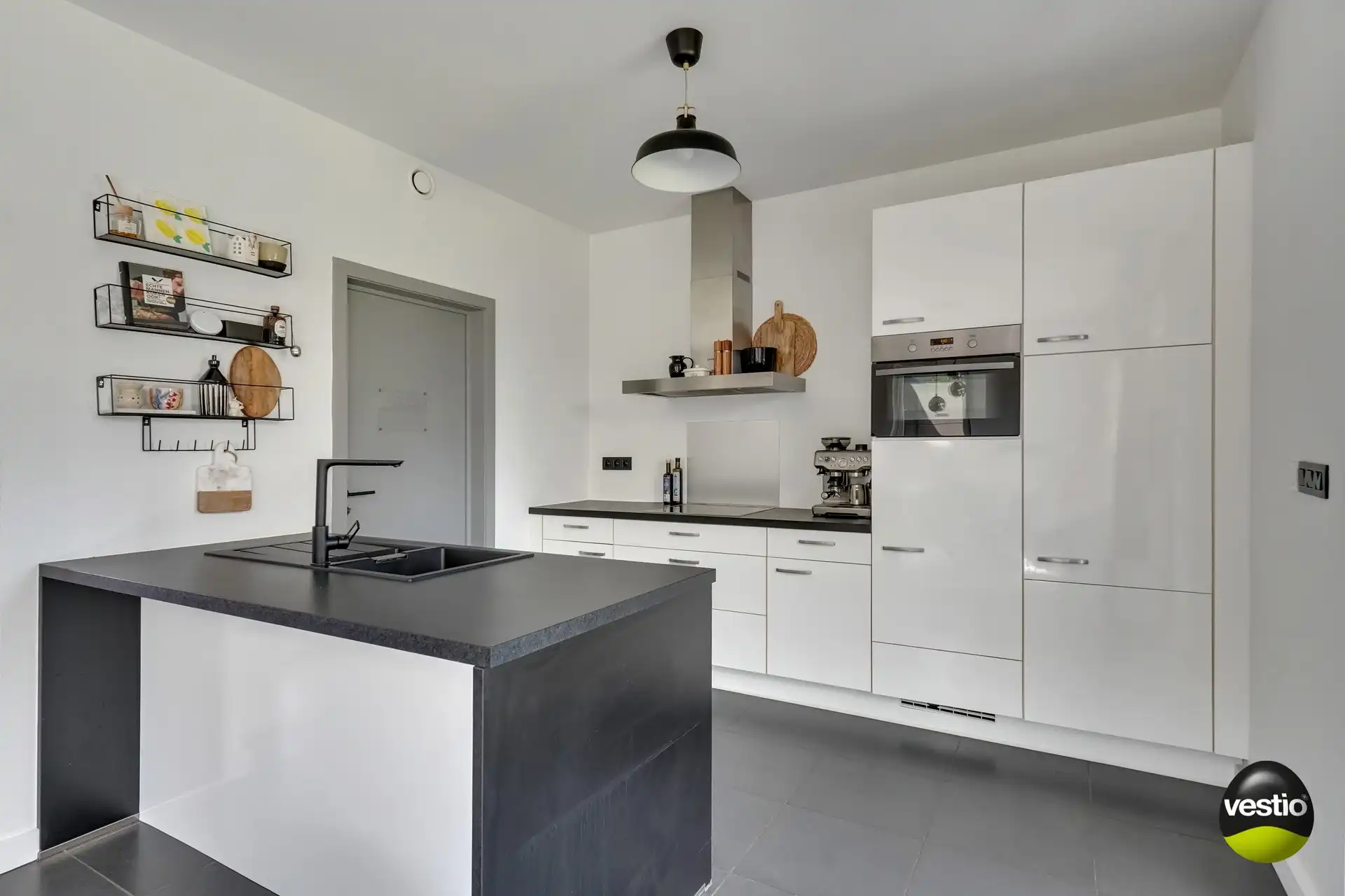 ENERGIEZUINIGE WONING MET 4 SLAAPKAMERS IN DOODLOPENDE STRAAT foto 10