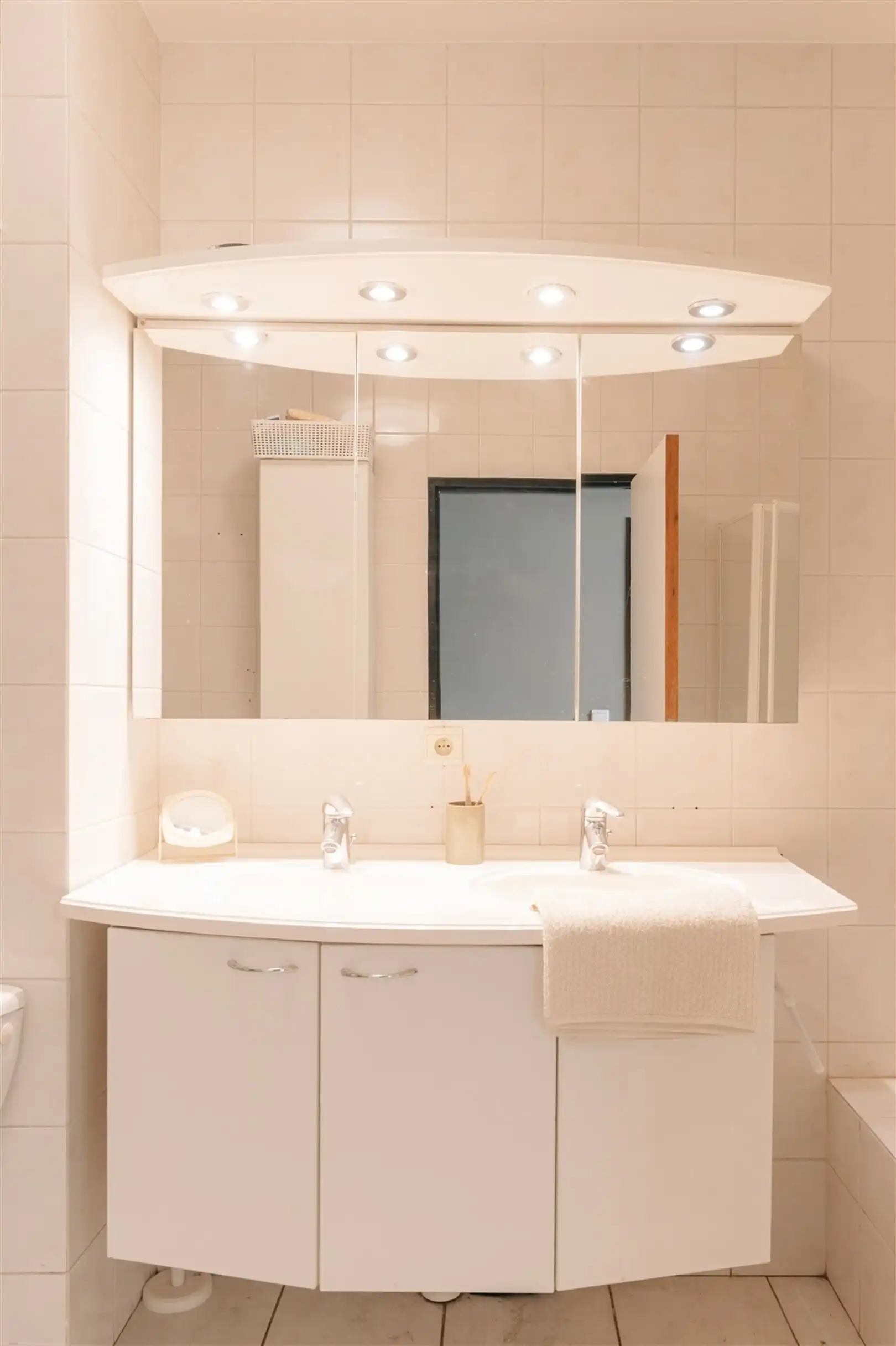 Gezellig wonen met eigen tuin op het gelijkvloers foto 24