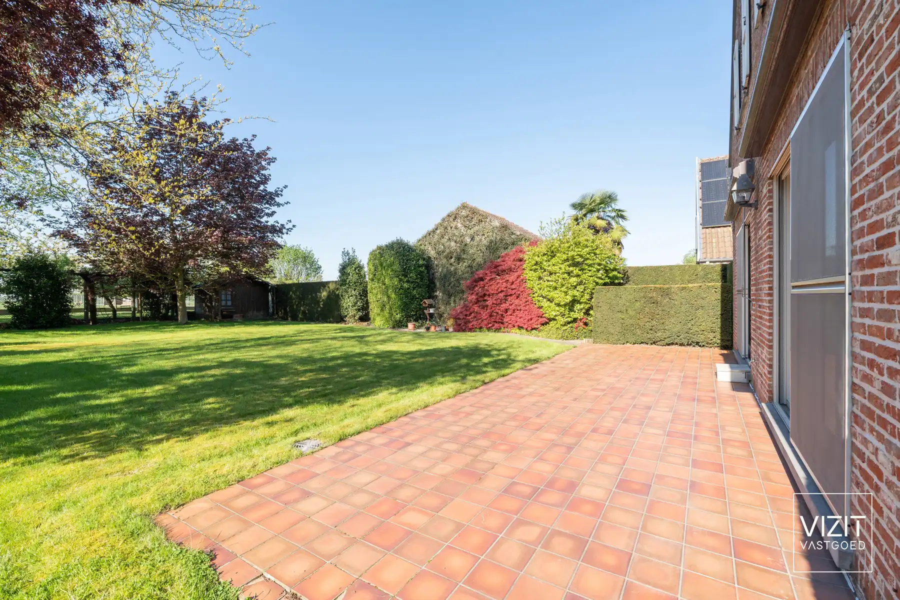 Karaktervolle, ruime villa met 4 à 5 slaapkamers in Appelterre foto 4