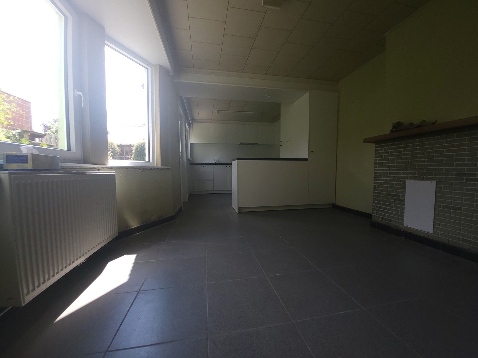 Ruime, centraal gelegen woning in Deinze foto 6
