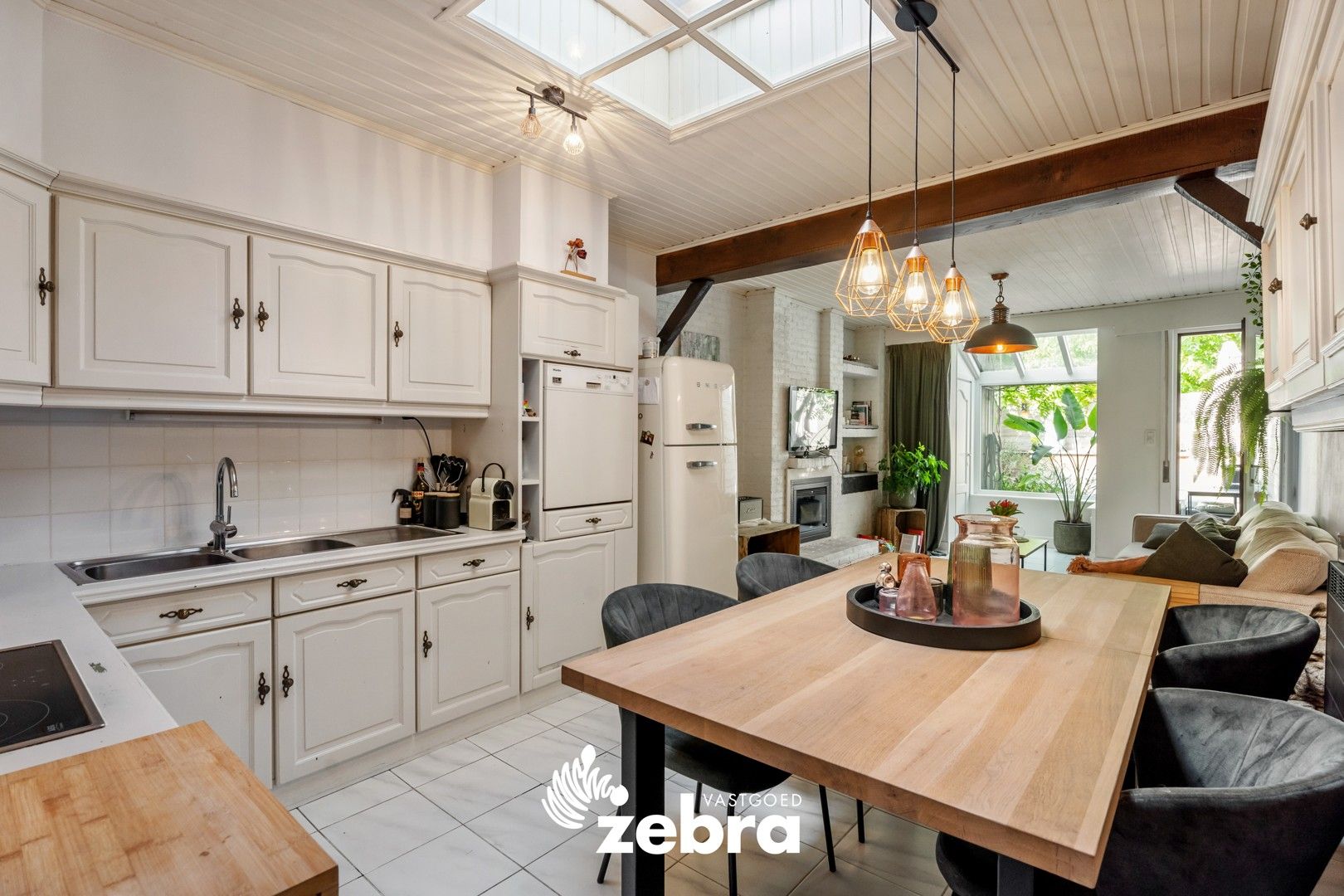 Instapklare woning met drie slaapkamers en stadskoer in het centrum van Tielt! foto 8