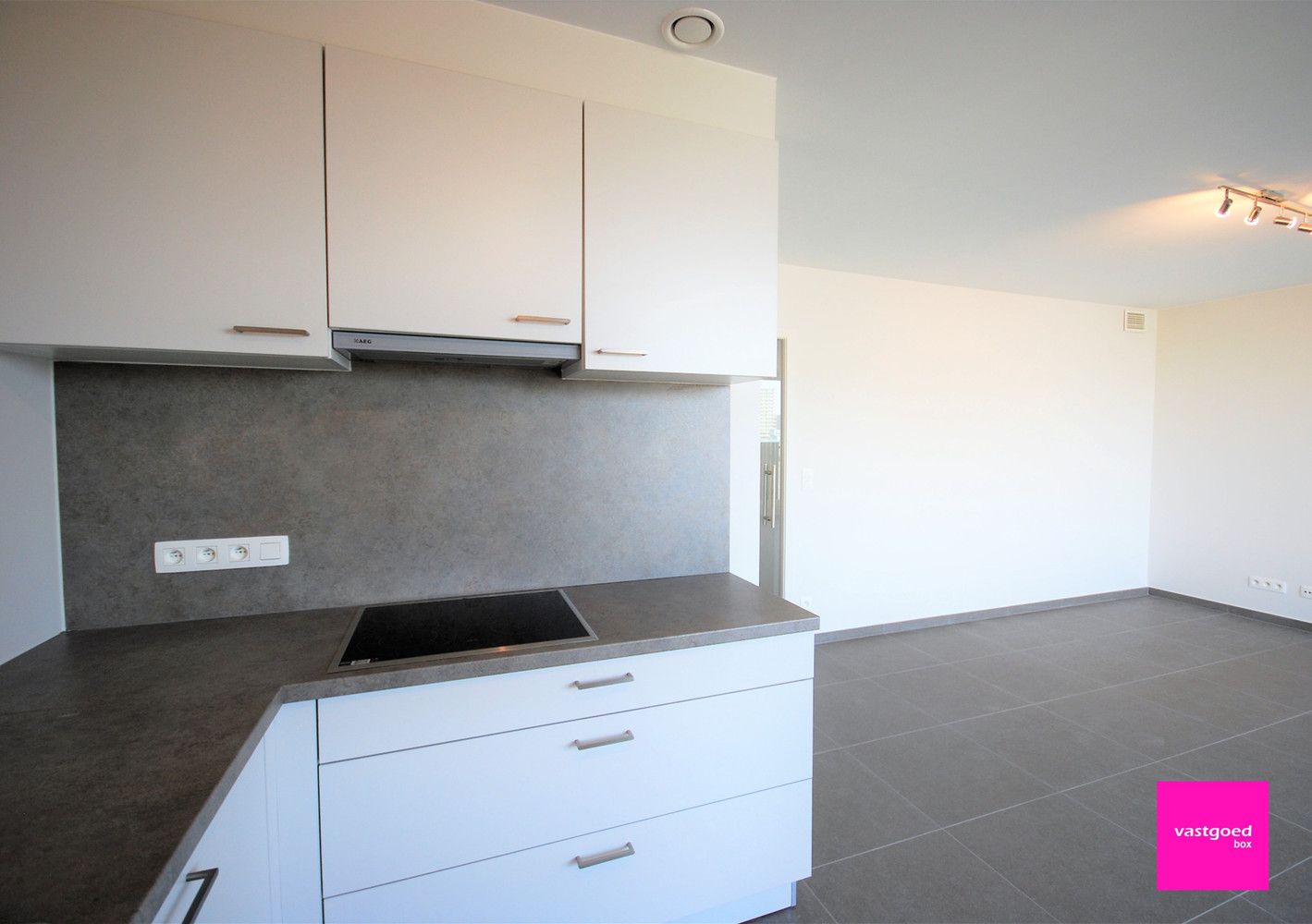 Appartement met 2 slaapkamers en terras, centrum Oostende foto 5