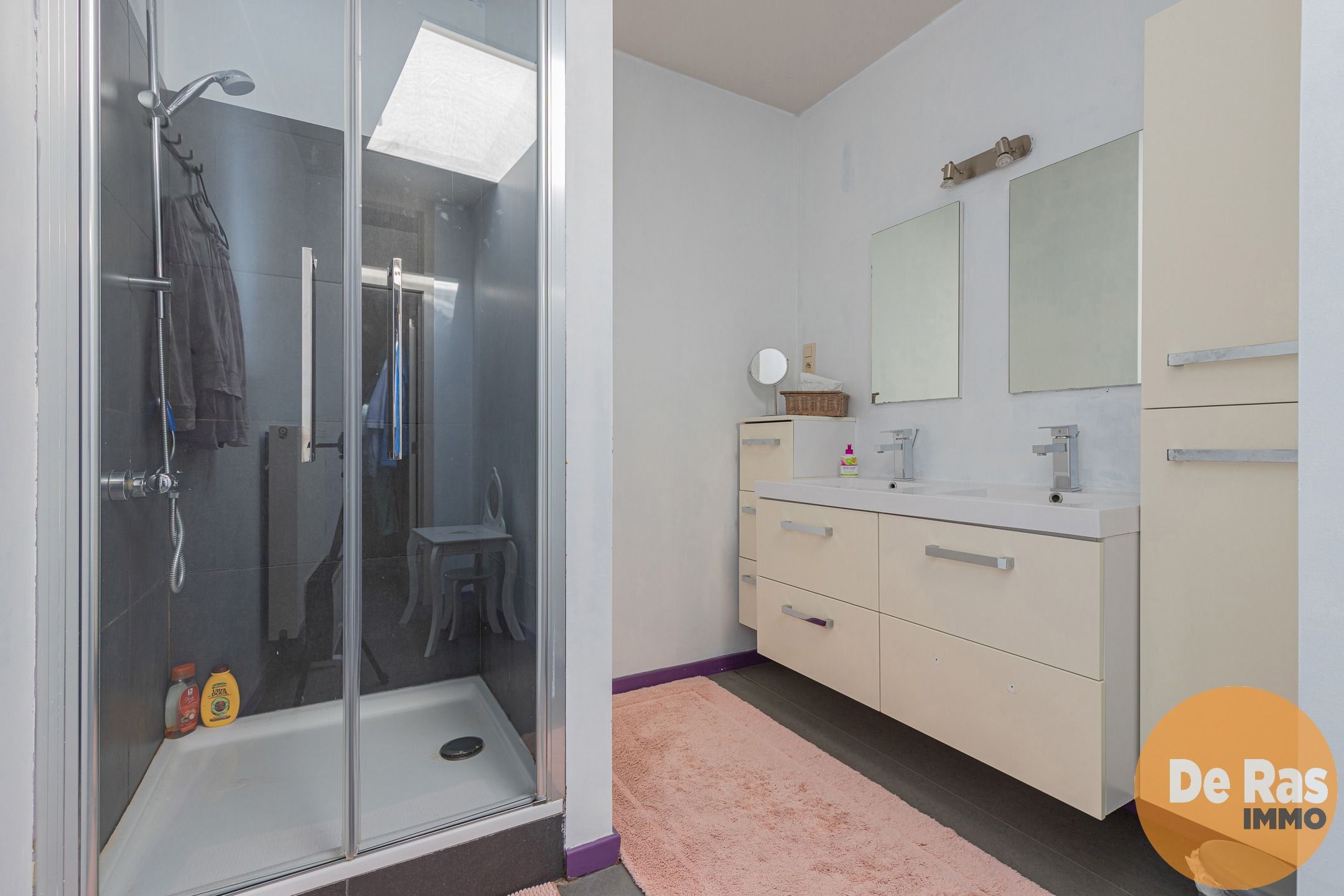 HERZELE - Gelijkvloers appartement inclusief garage met tuin foto 10