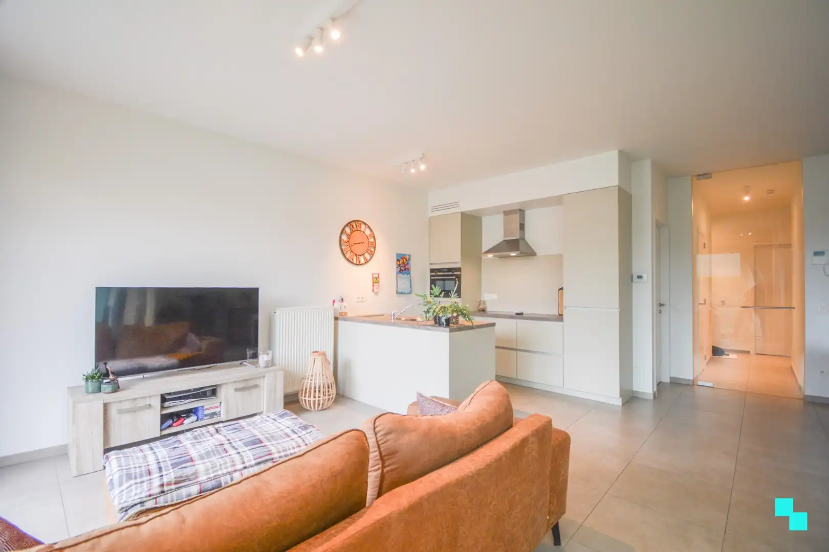 Energiezuinig gelijkvloers appartement met 2 slaapkamers en tuin -St-Eloois-Winkel foto 11