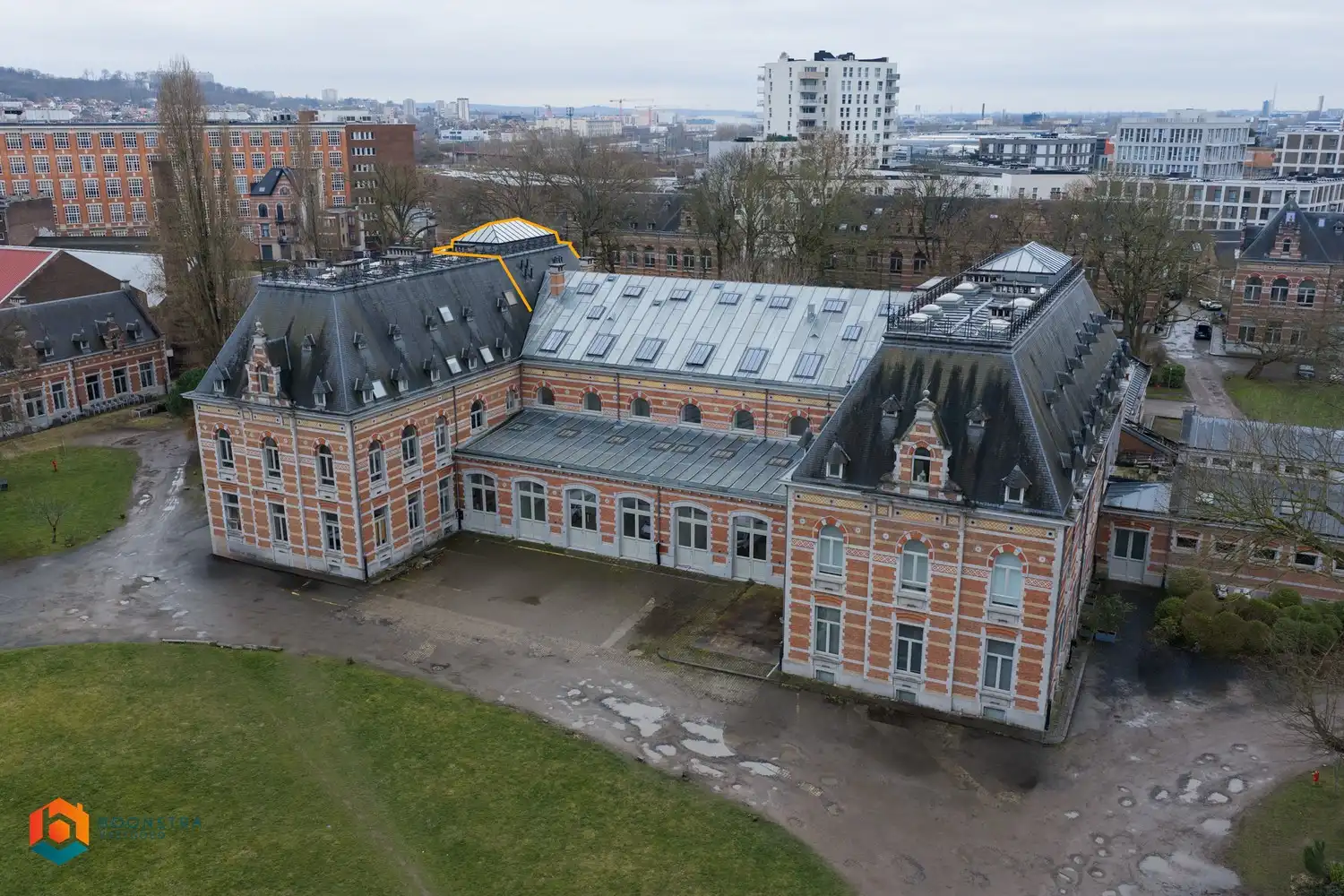 Ruimtelijke industriële loft (+/- 194 m²) met 3 slpkrs foto 25